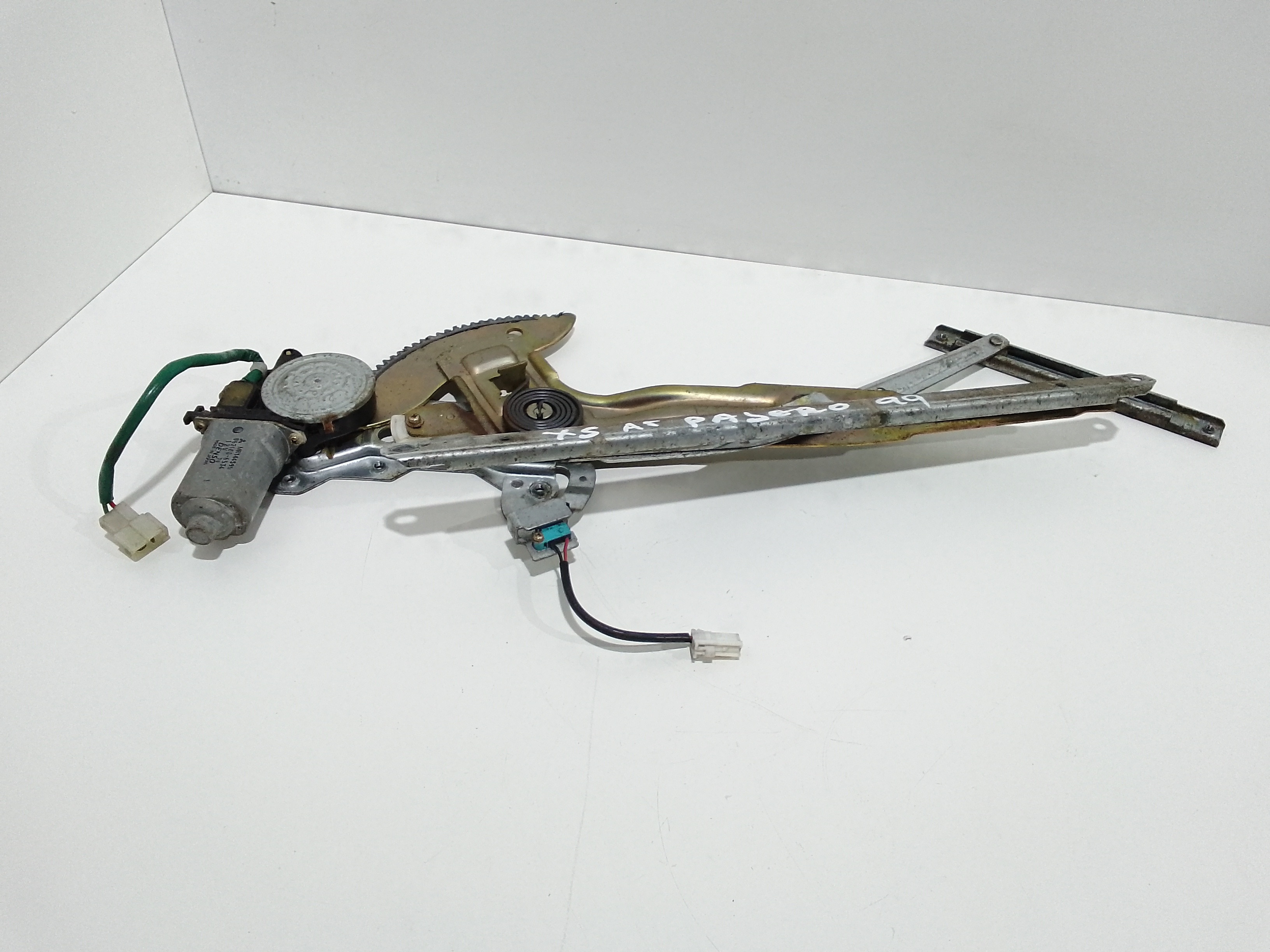 Alzacristallo Porta Ant. Sinistro MB669161 Usato