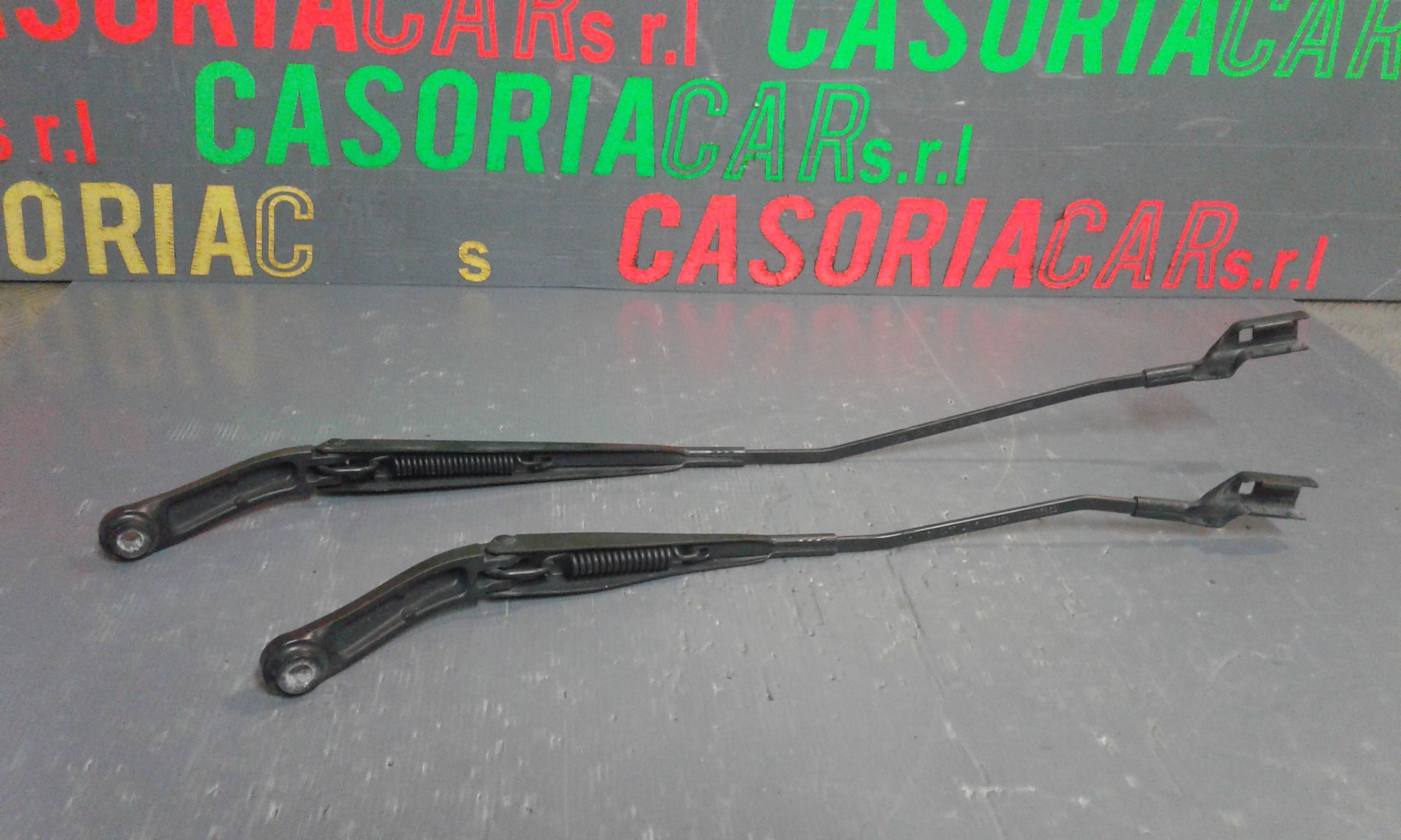 Braccio Tergiparabrezza Usato