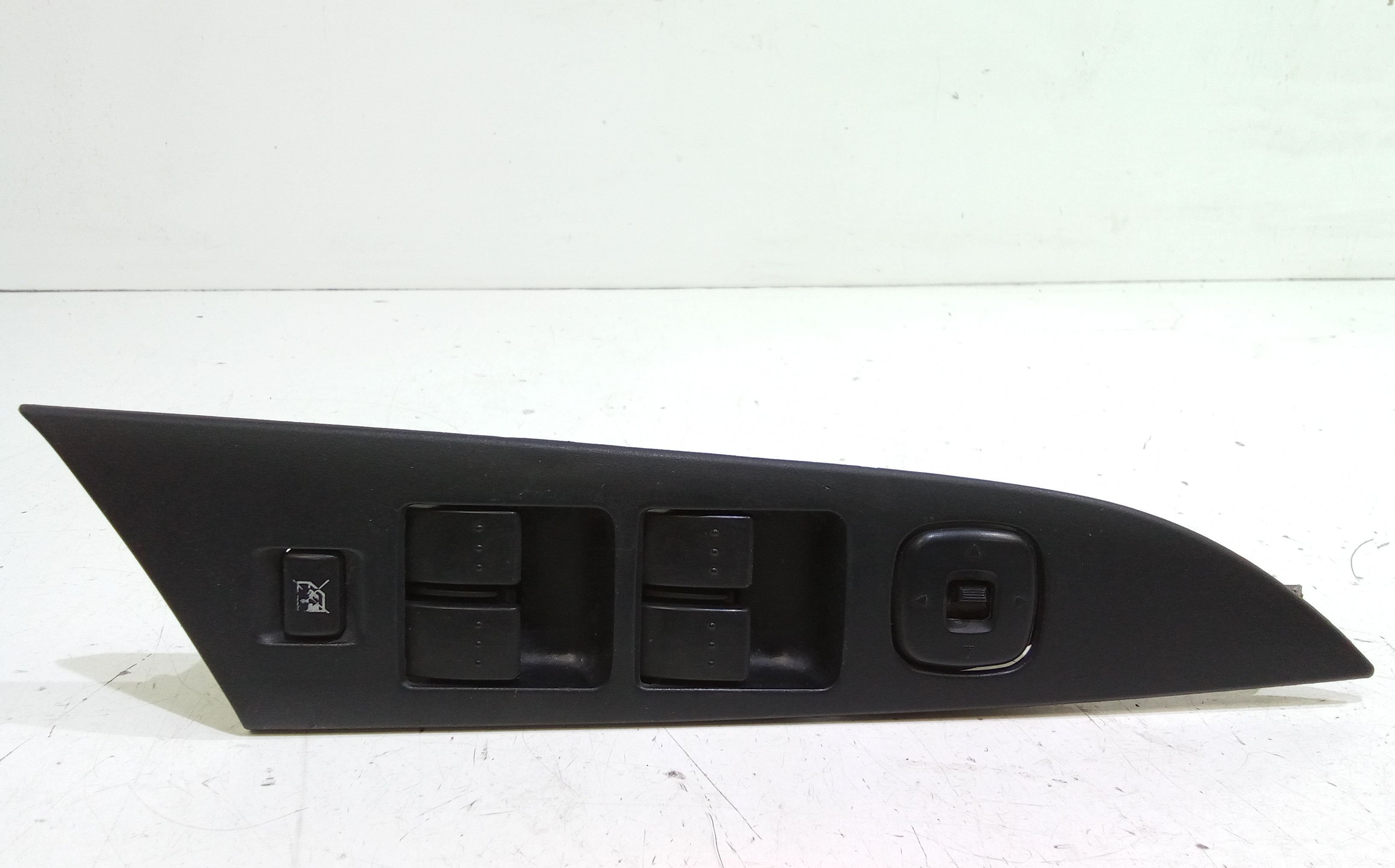 Interruttore Alzacristalli Porta Ant. Sinistro Usato