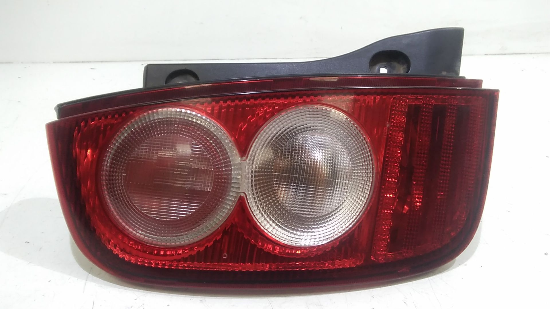 Fanale Post. Sinistro 26555AX720 Usato