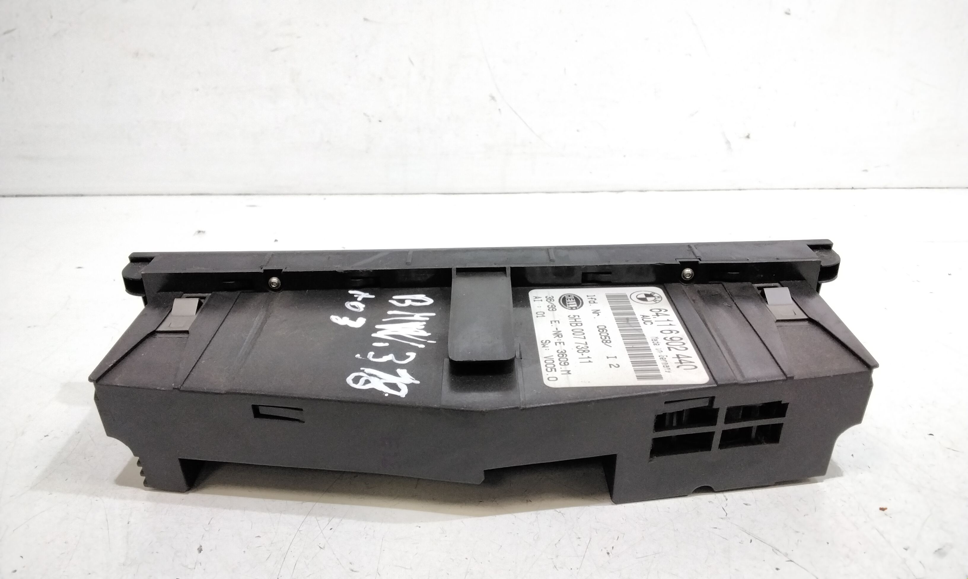 Blocco Comando Climatizzazione 64116931839 Usato