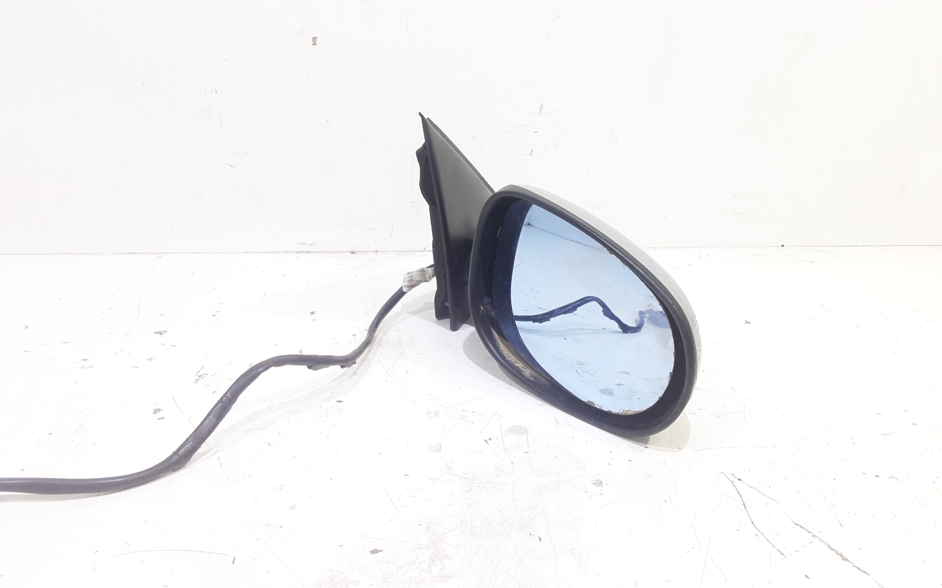 Retrovisore Est. Destro Usato