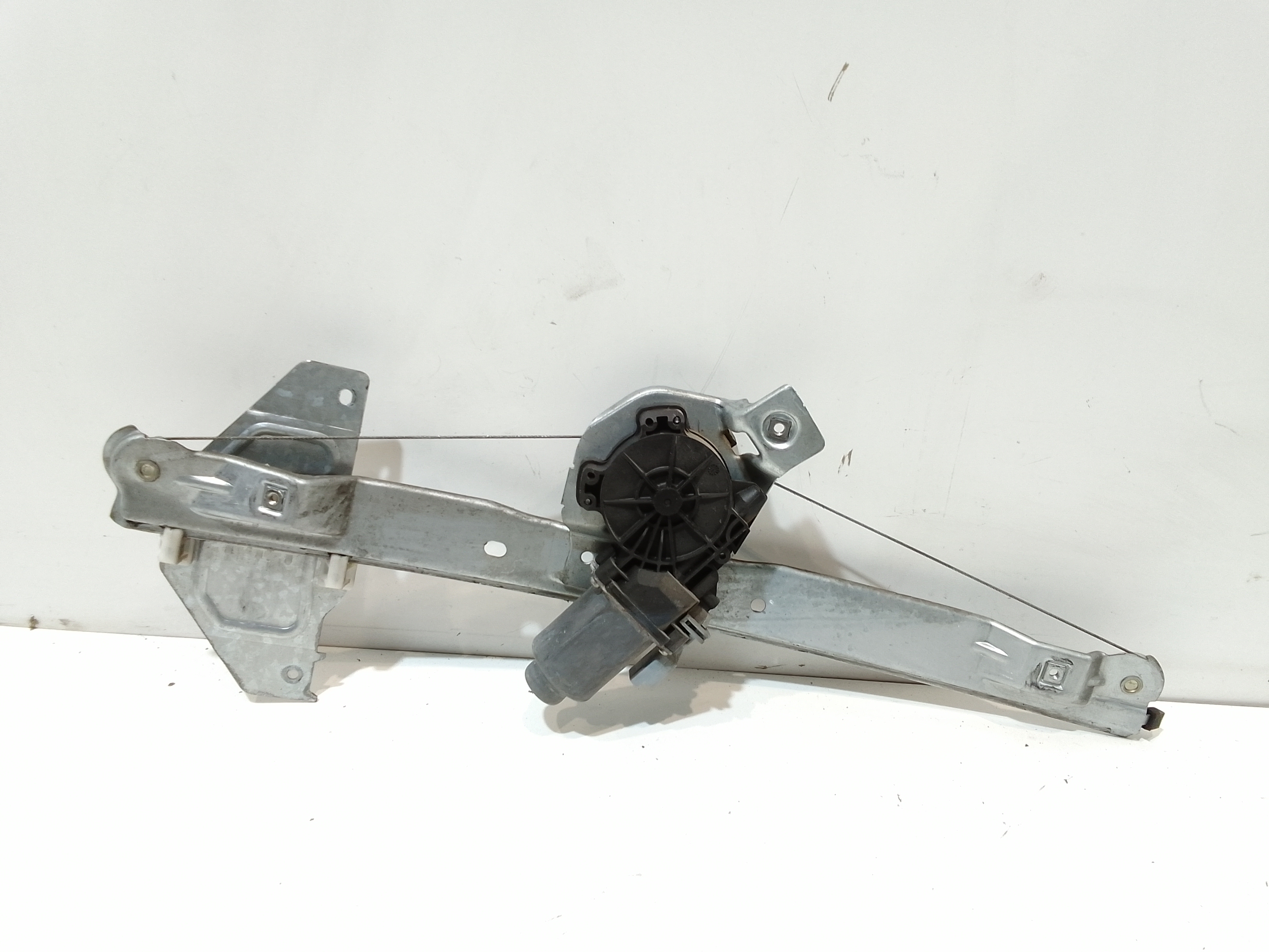 Alzacristallo Porta Ant. Destro Usato