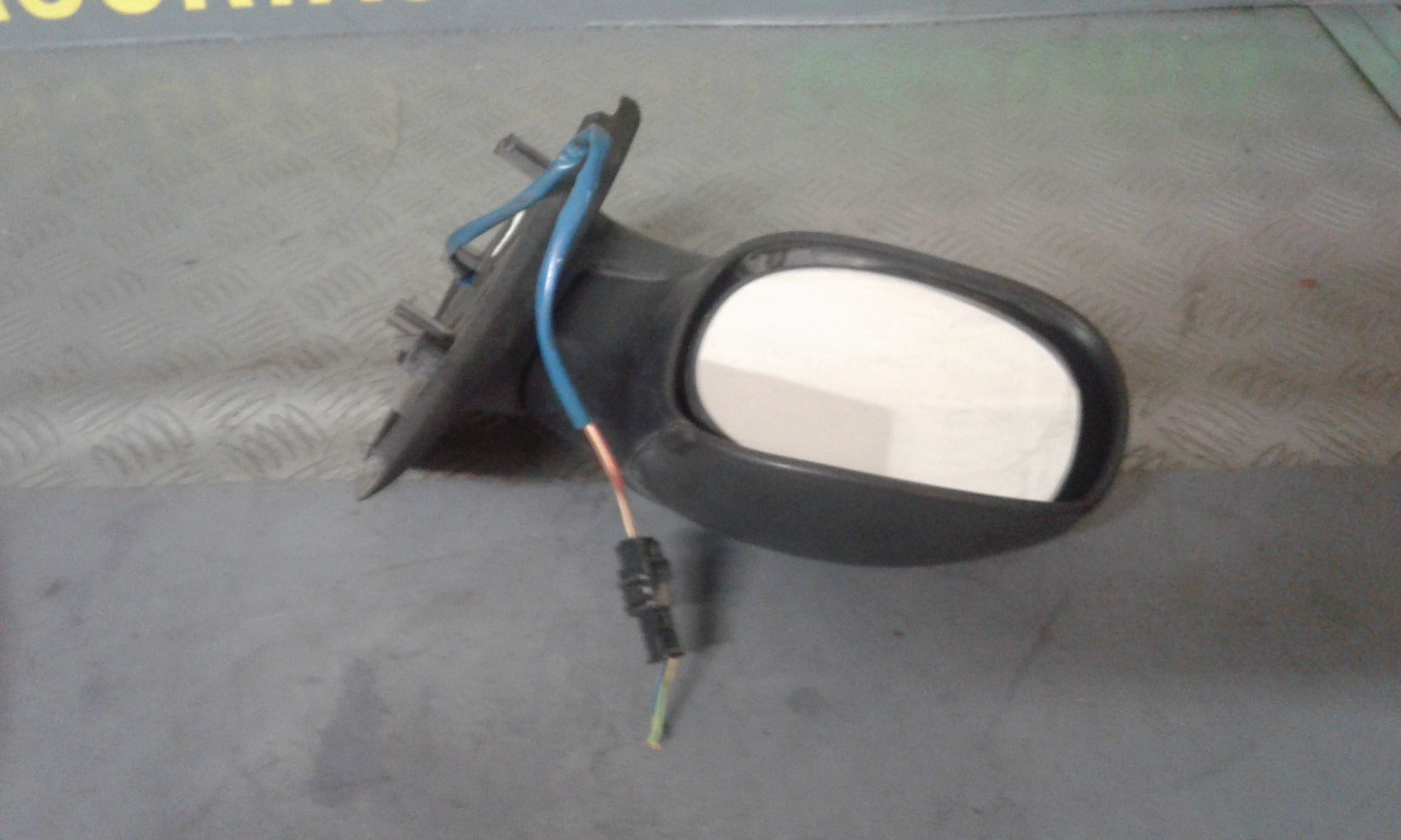 Retrovisore Est. Sinistro 8149RH Usato