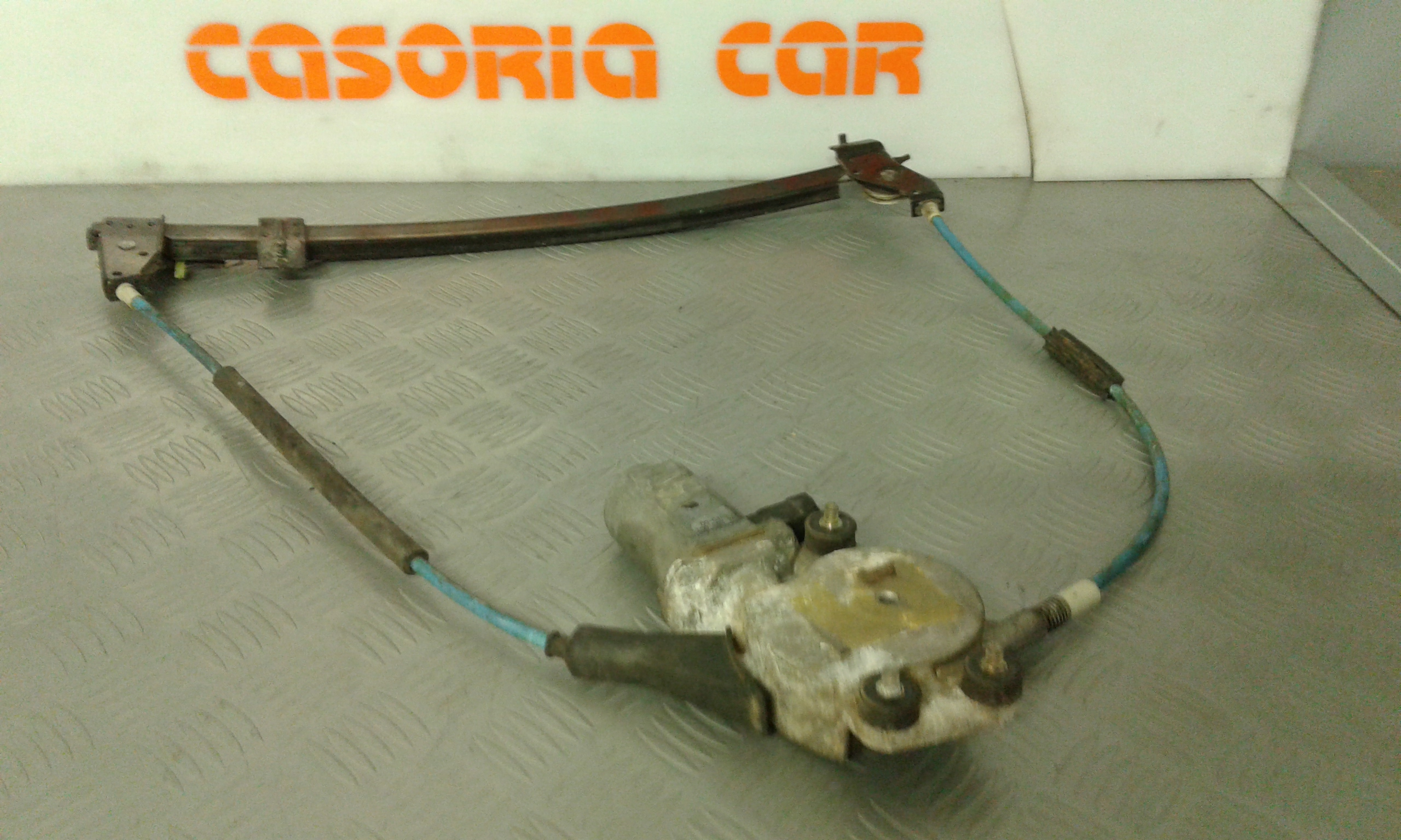 Alzacristallo Porta Ant. Destro Usato