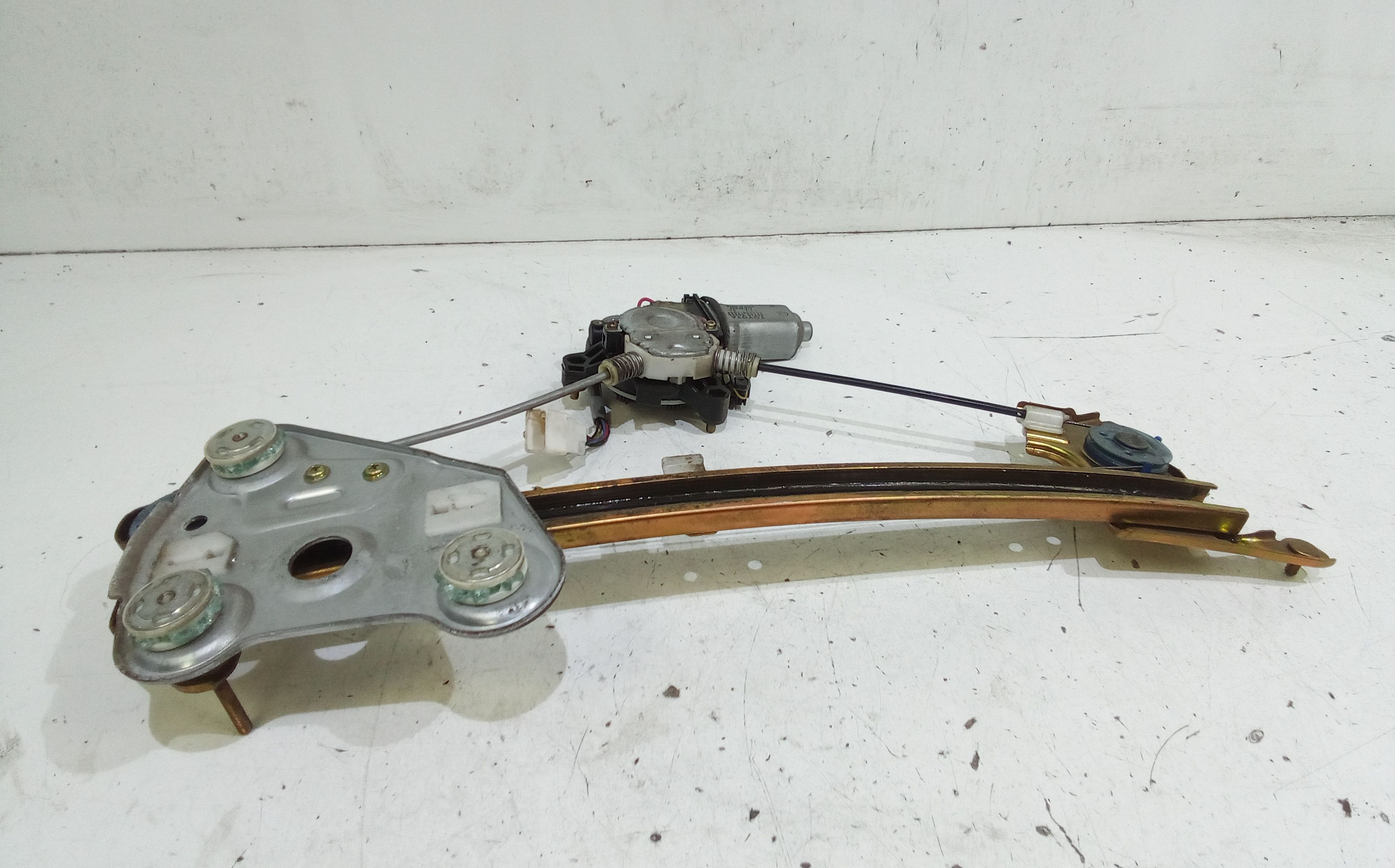 Alzacristallo Porta Ant. Sinistro Usato