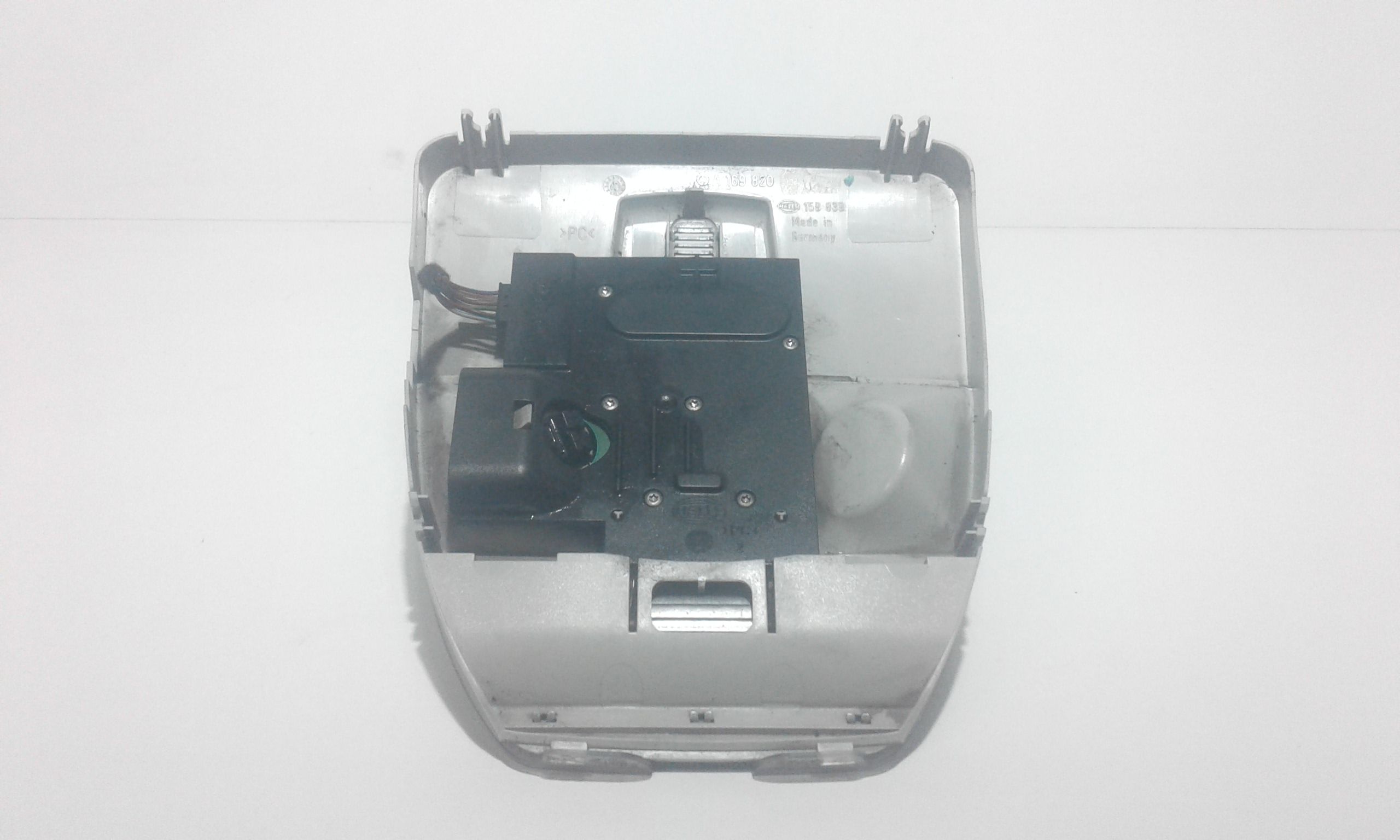 Luce Cortesia Ant. Tetto A16982000017H52 Usato