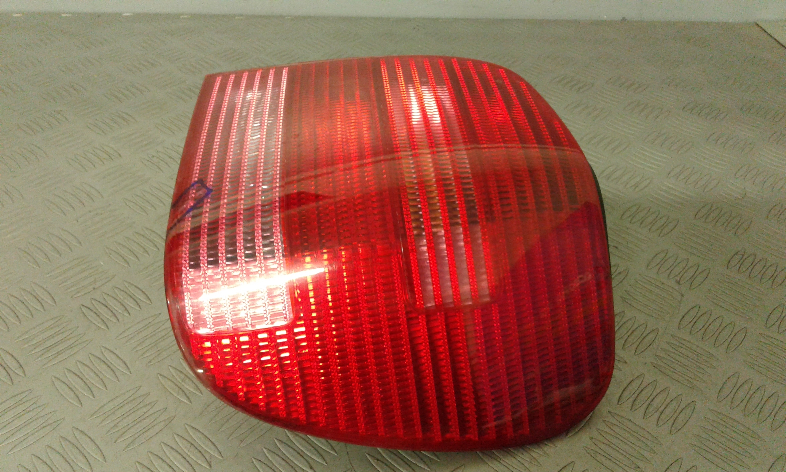 Fanale Post. Destro 6N0945096 Usato