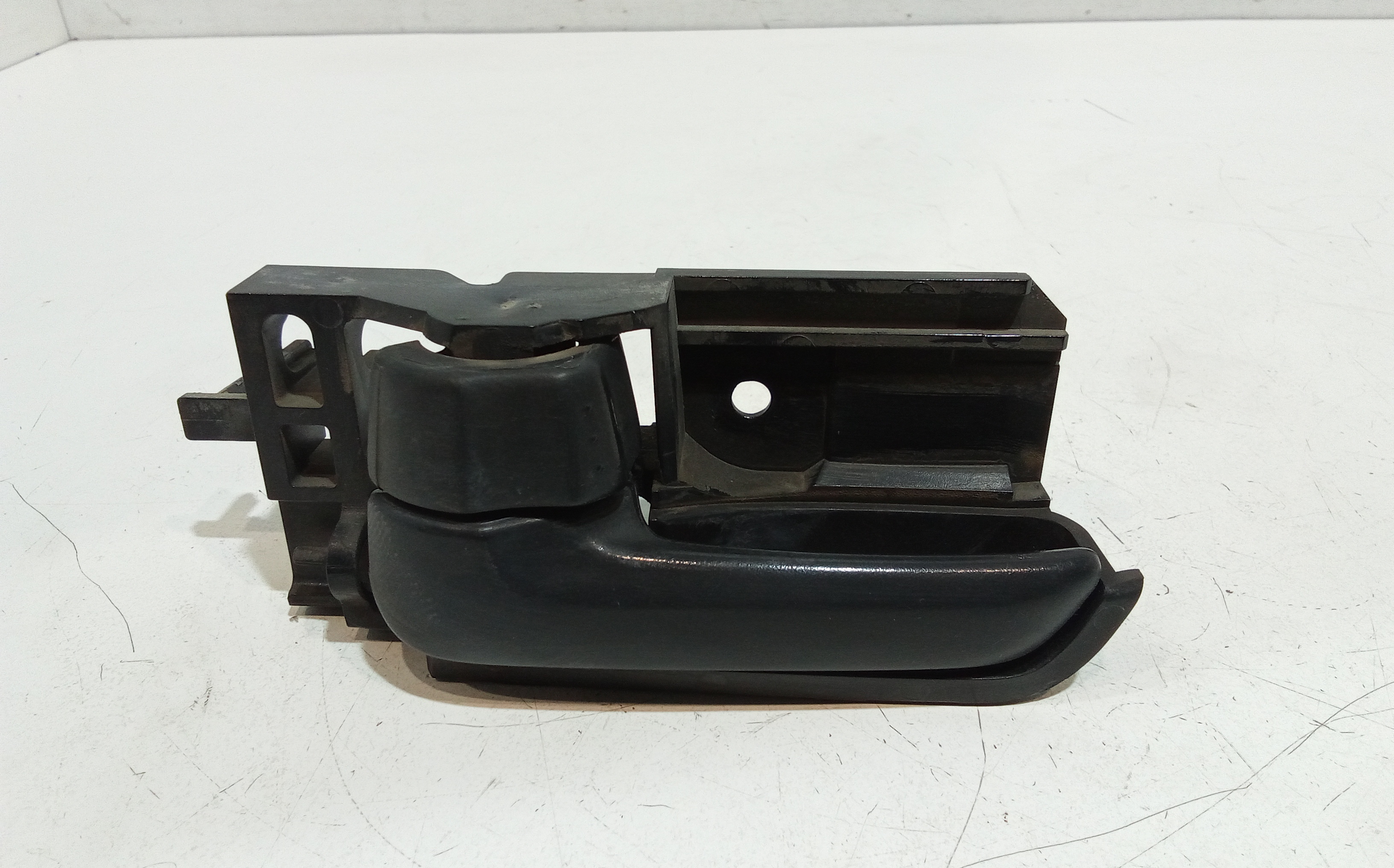 Maniglia Int. Apertura Porta Ant. Sinistro 71743444 Usato