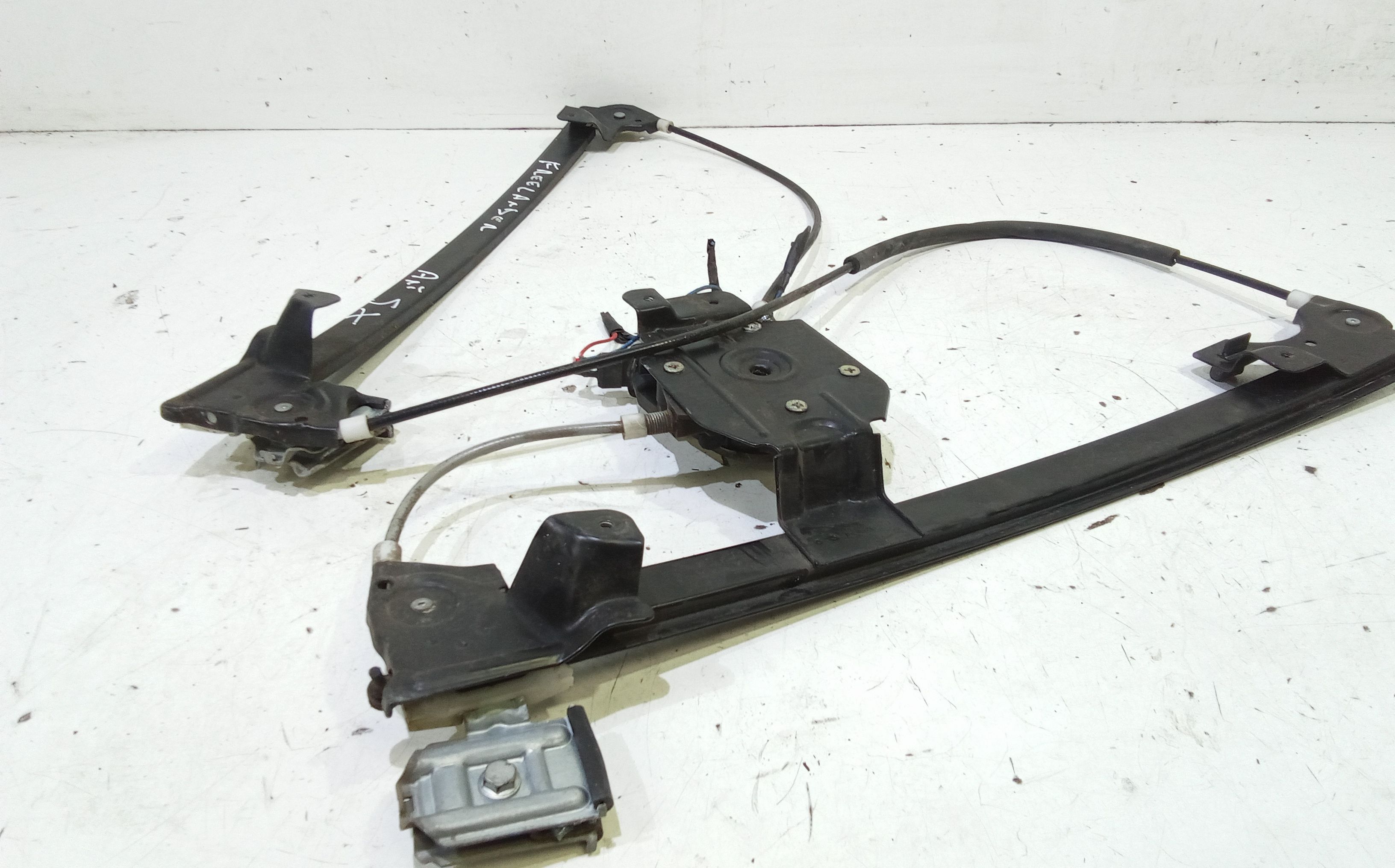 Alzacristallo Porta Ant. Sinistro Usato