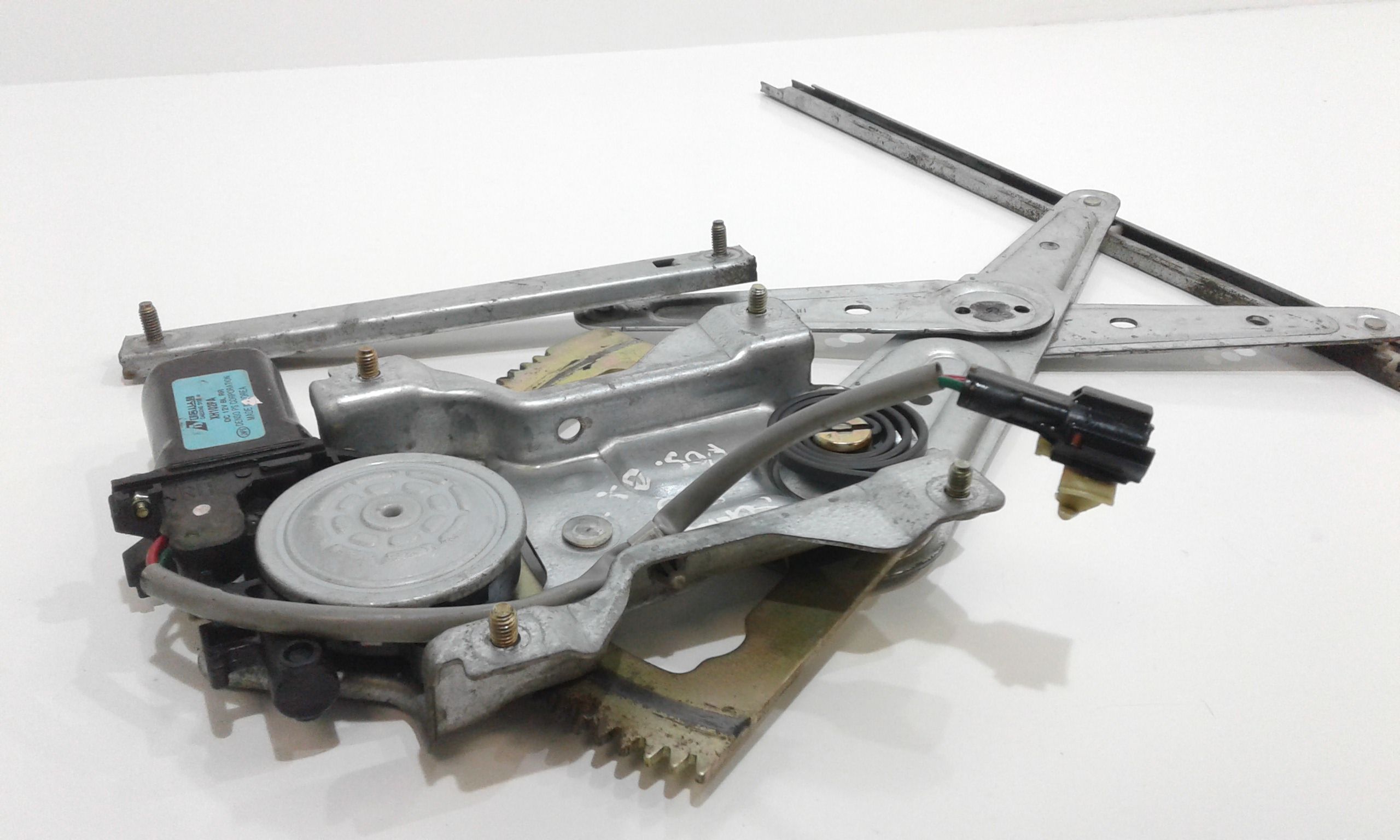 Alzacristallo Elettr. Porta Ant. Sinistro 824013E002 Usato