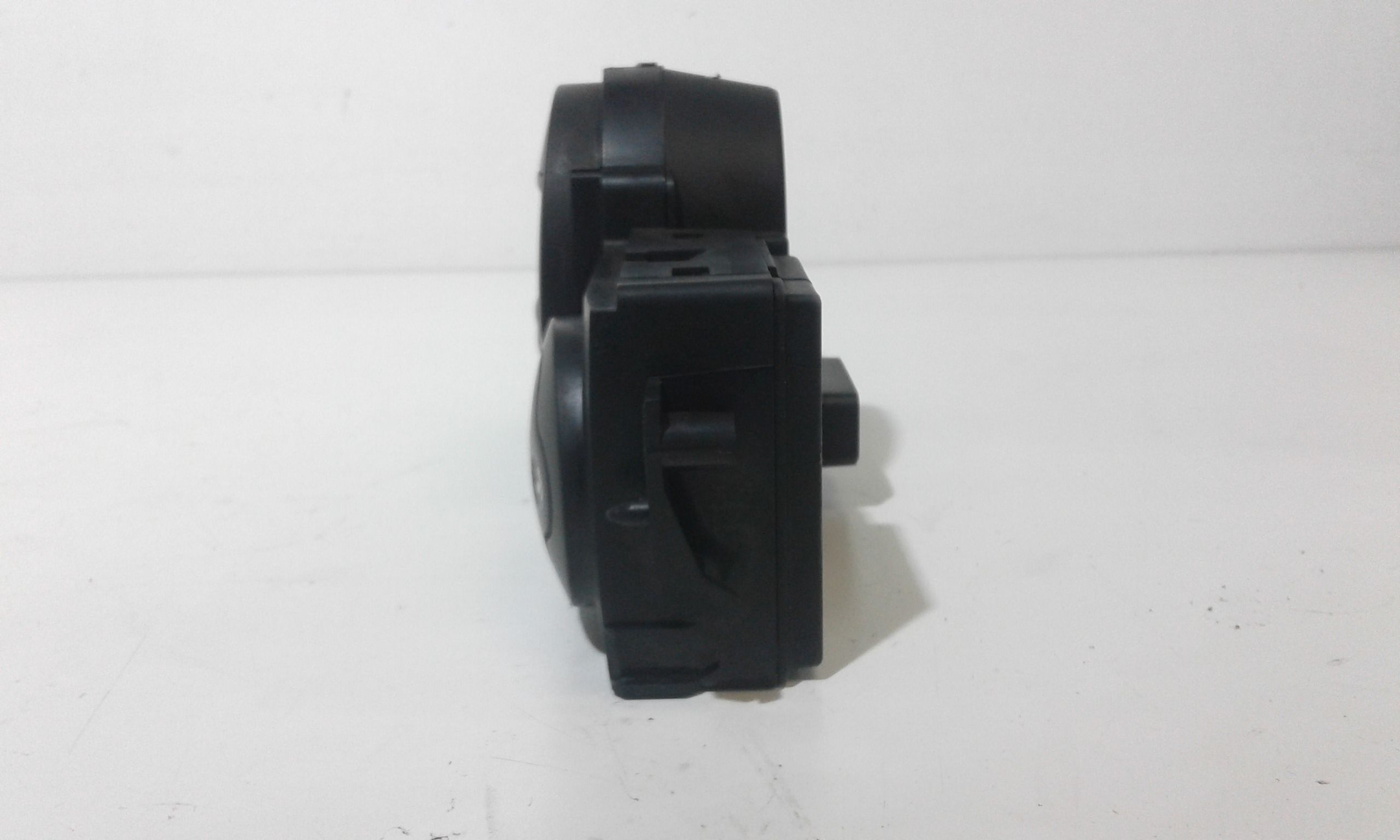 Blocco Comando Climatizzazione 7701064233 Usato