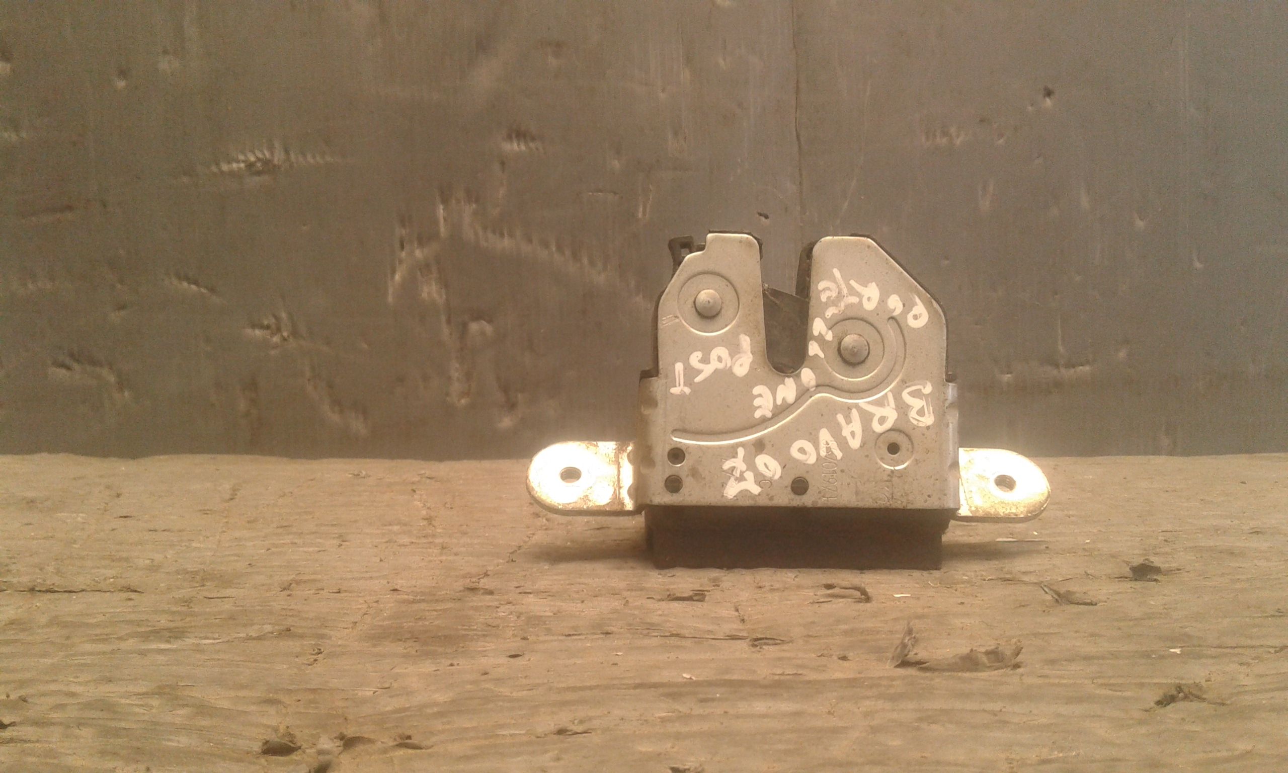 Serratura Cofano Post. Usato