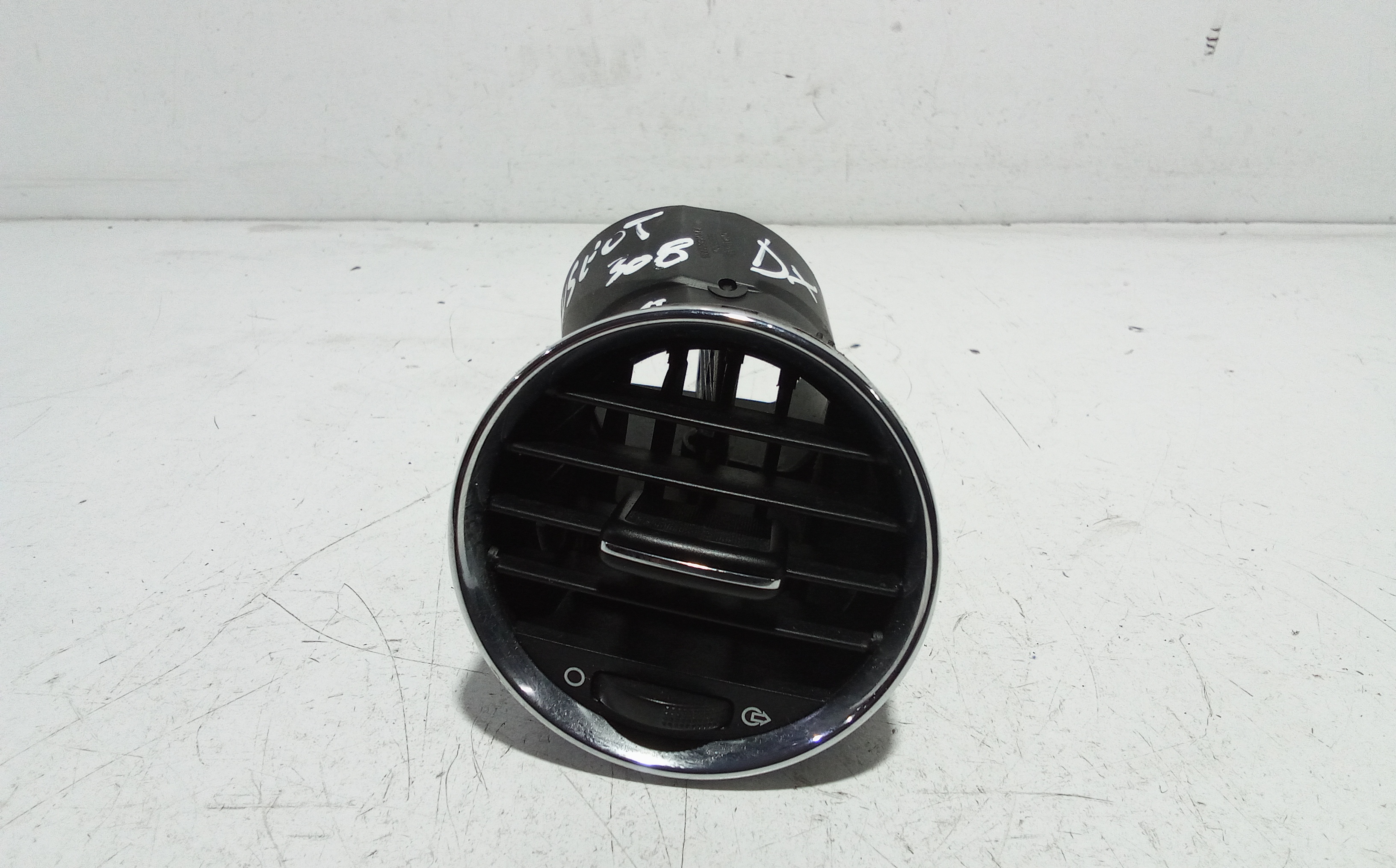 Condotto Aria Bocchette Lat. Cruscotto Destro 8231JT Usato