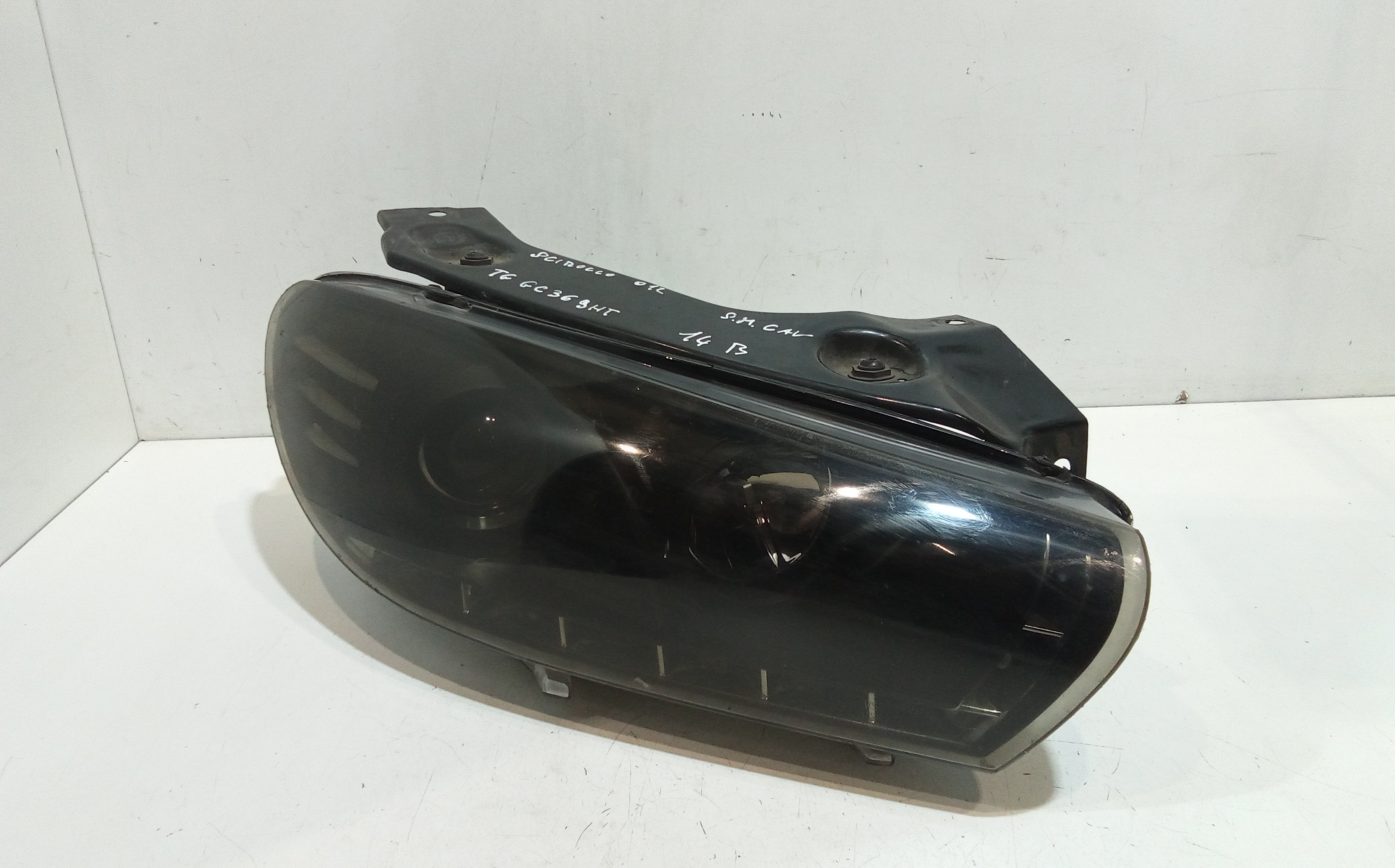 Proiettore Destro 1K8941006P Usato