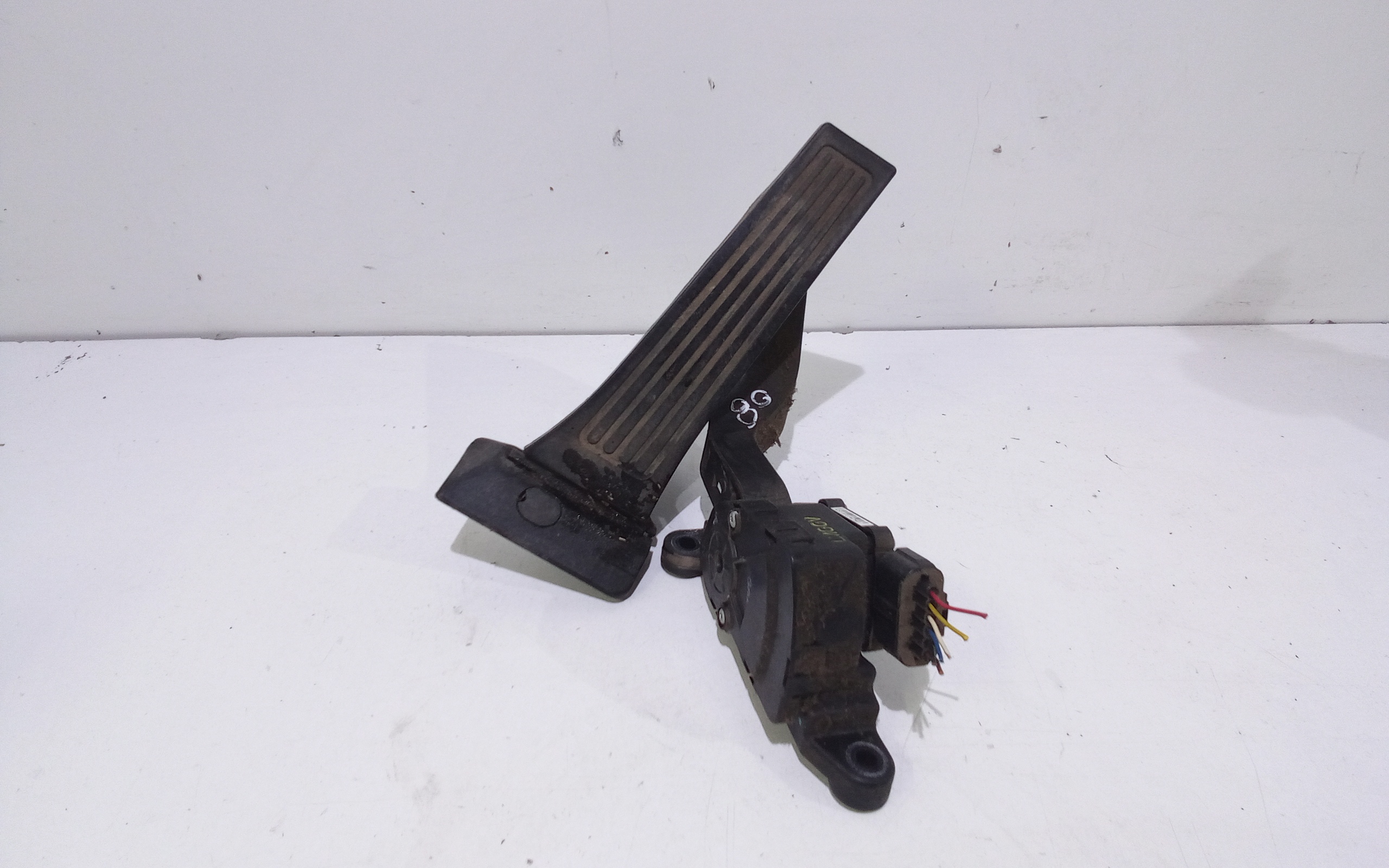 Pedale Acceleratore 327002S100 Usato