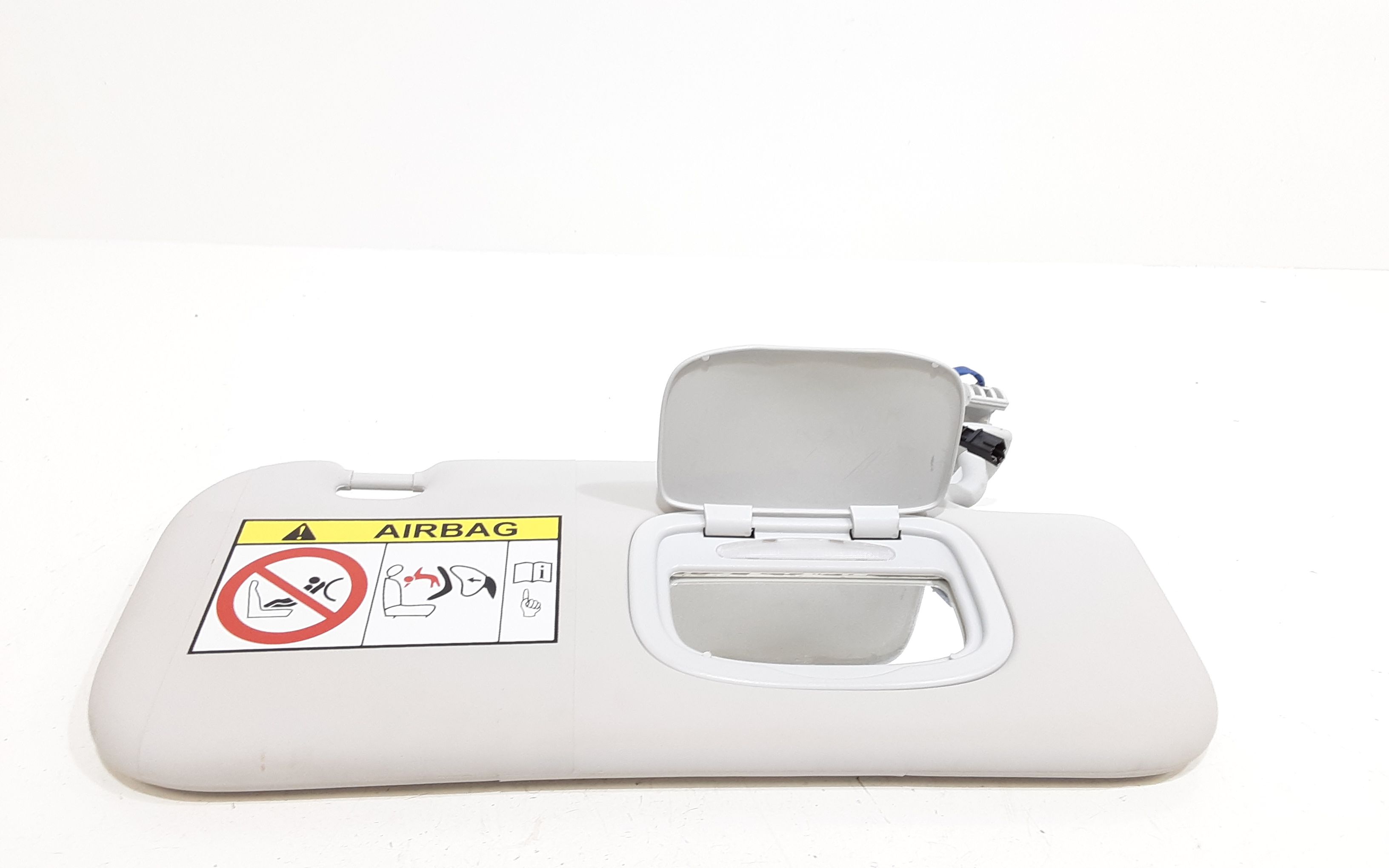 Aletta Parasole Parabrezza Destro 735670014 Usato