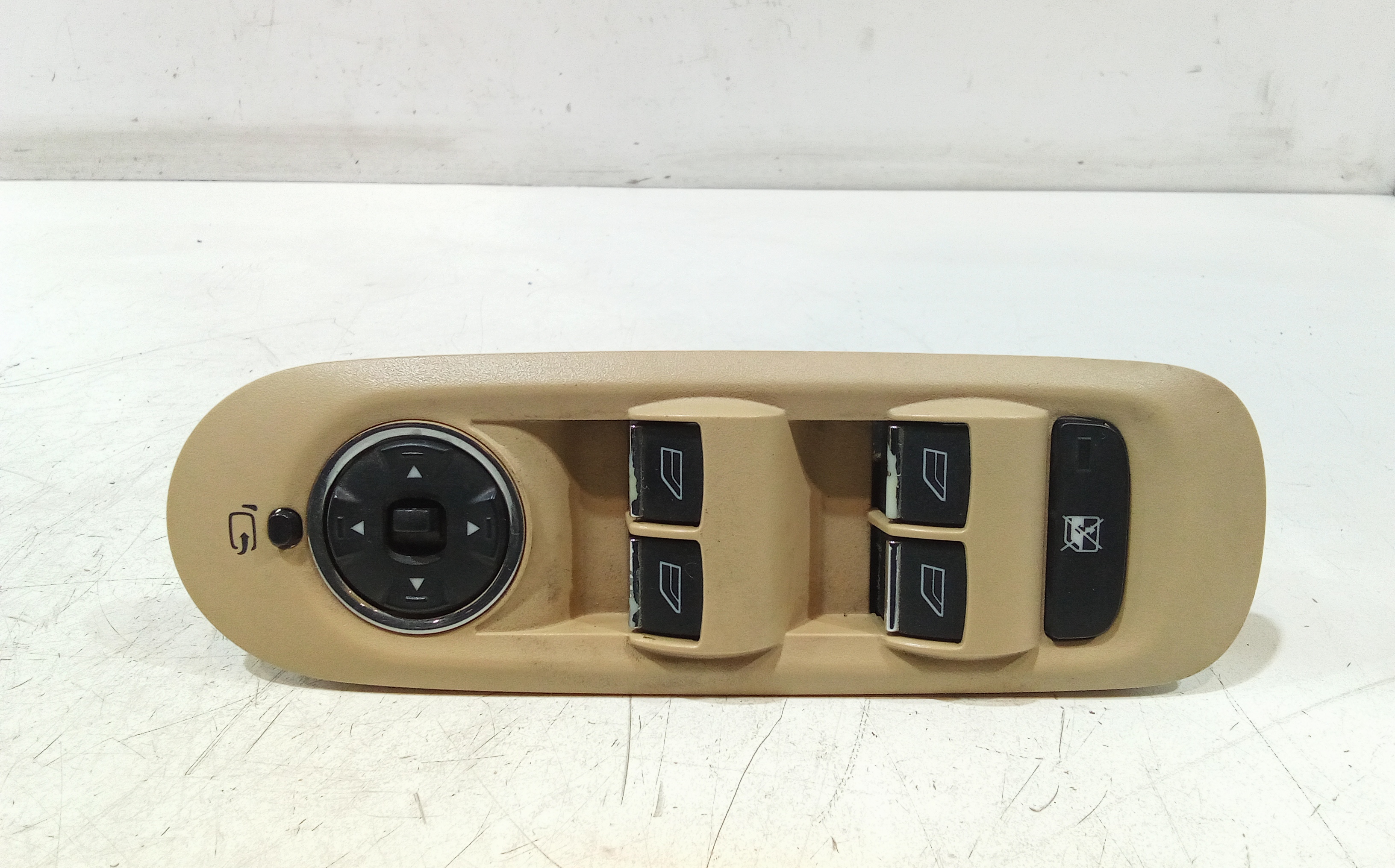 Interruttore Alzacristalli Porta Ant. Sinistro Usato