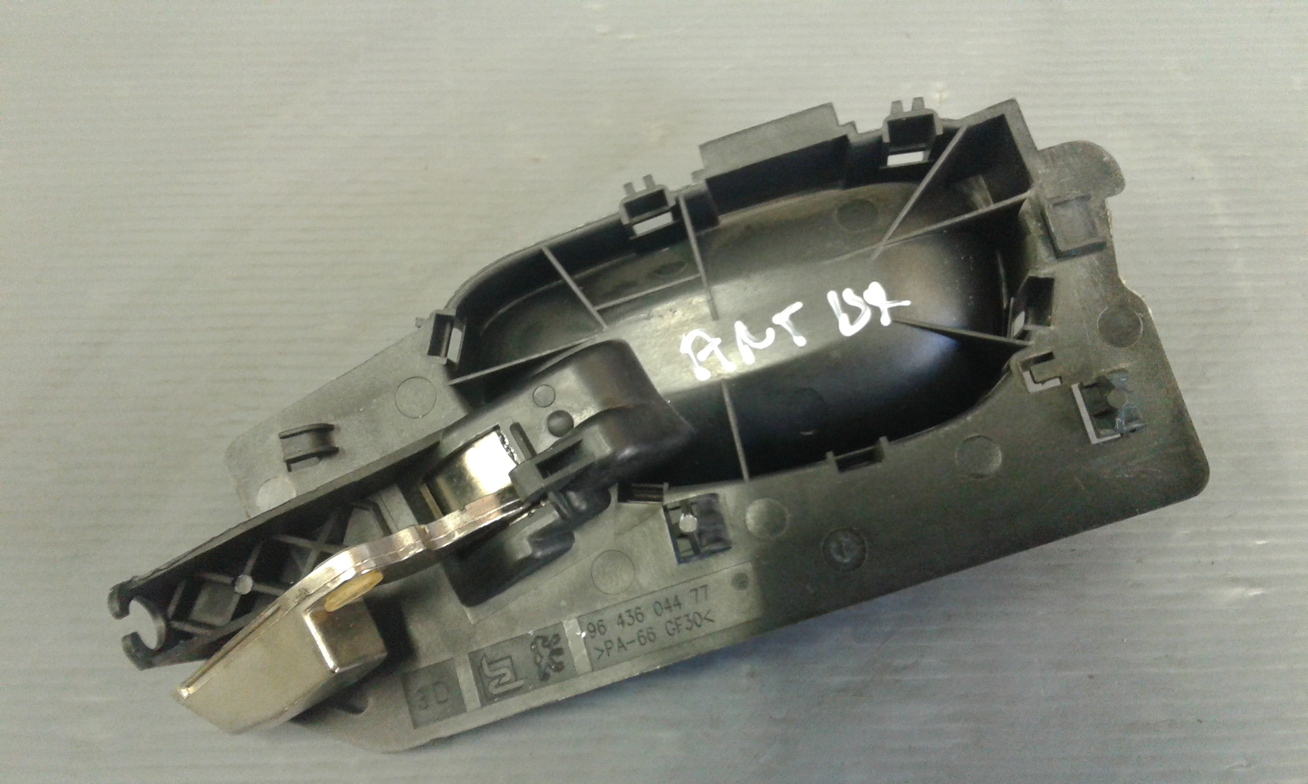 Maniglia Int. Apertura Porta Ant. Destro Usato