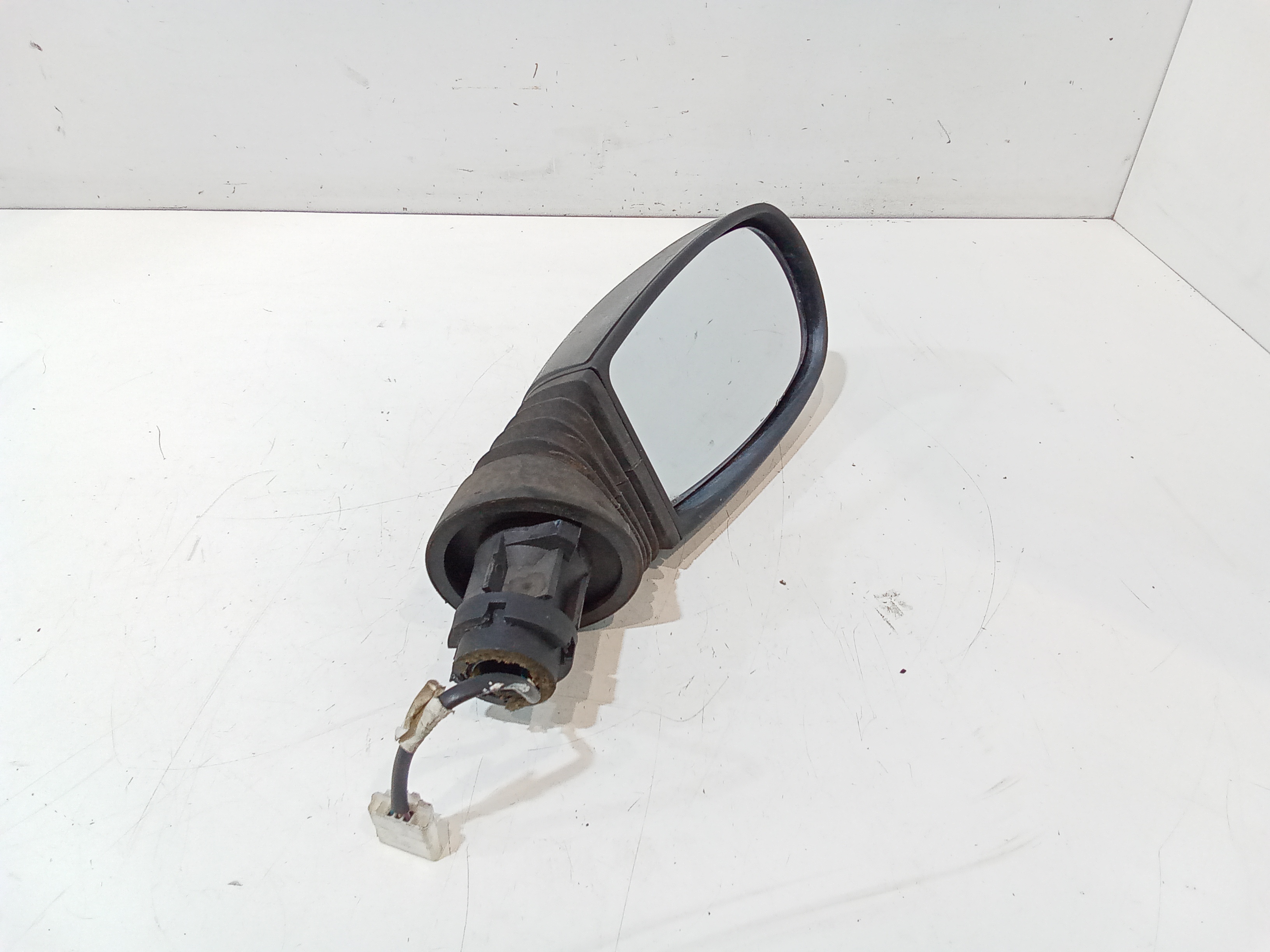 Retrovisore Est. Destro 735310073 Usato