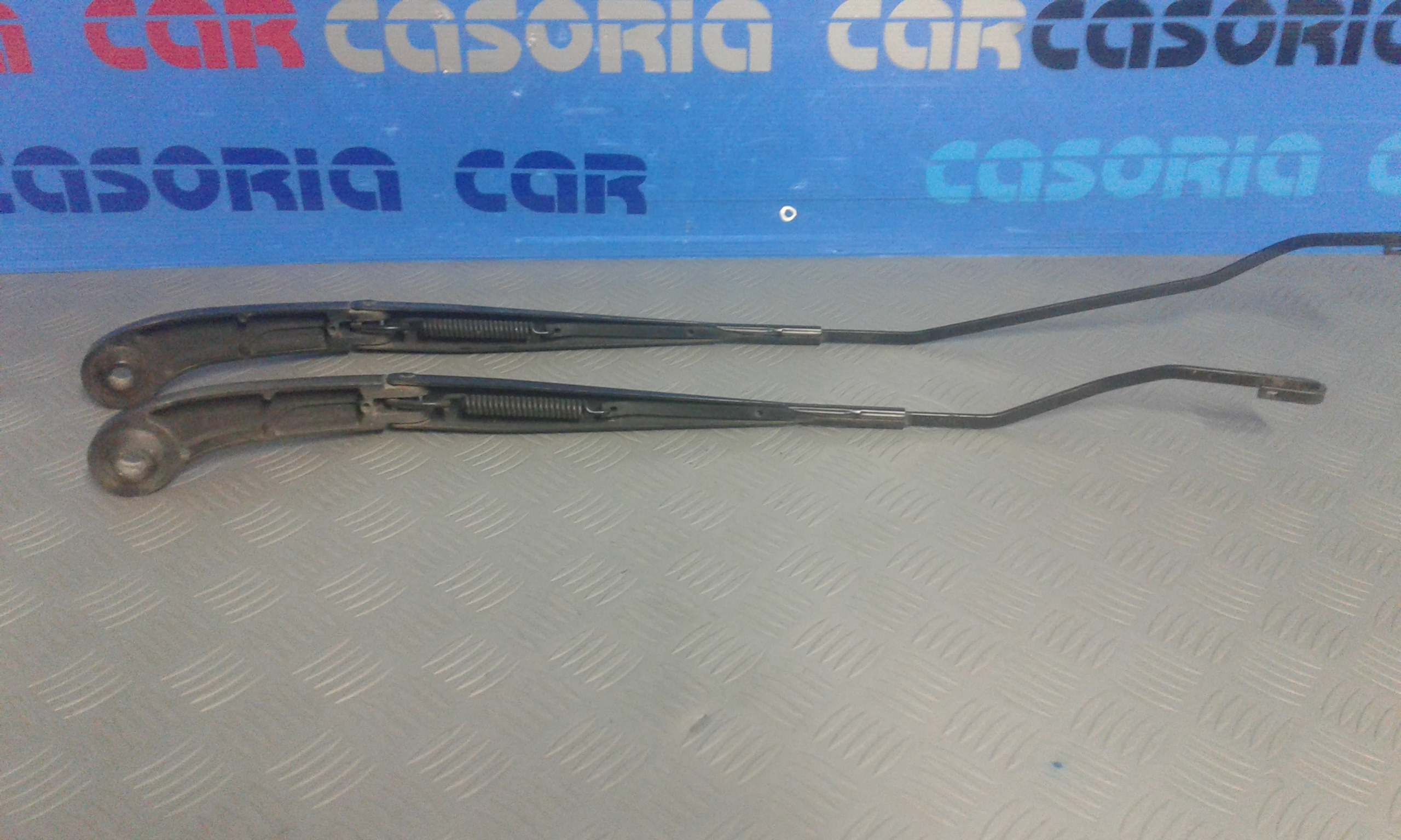 Braccio Tergiparabrezza Usato