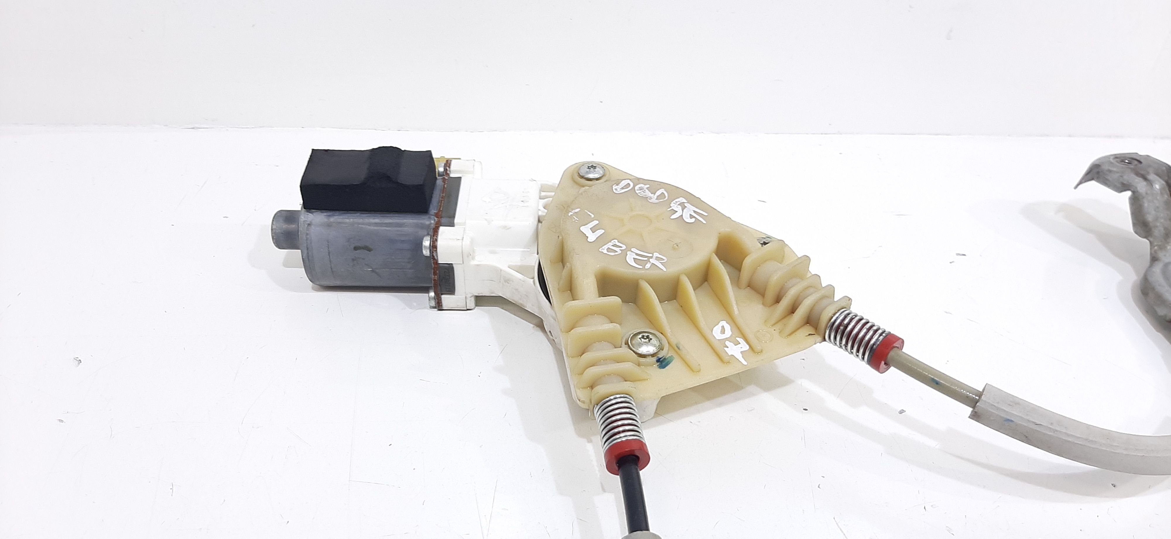 Alzacristallo Porta Ant. Destro K68022118AA Usato