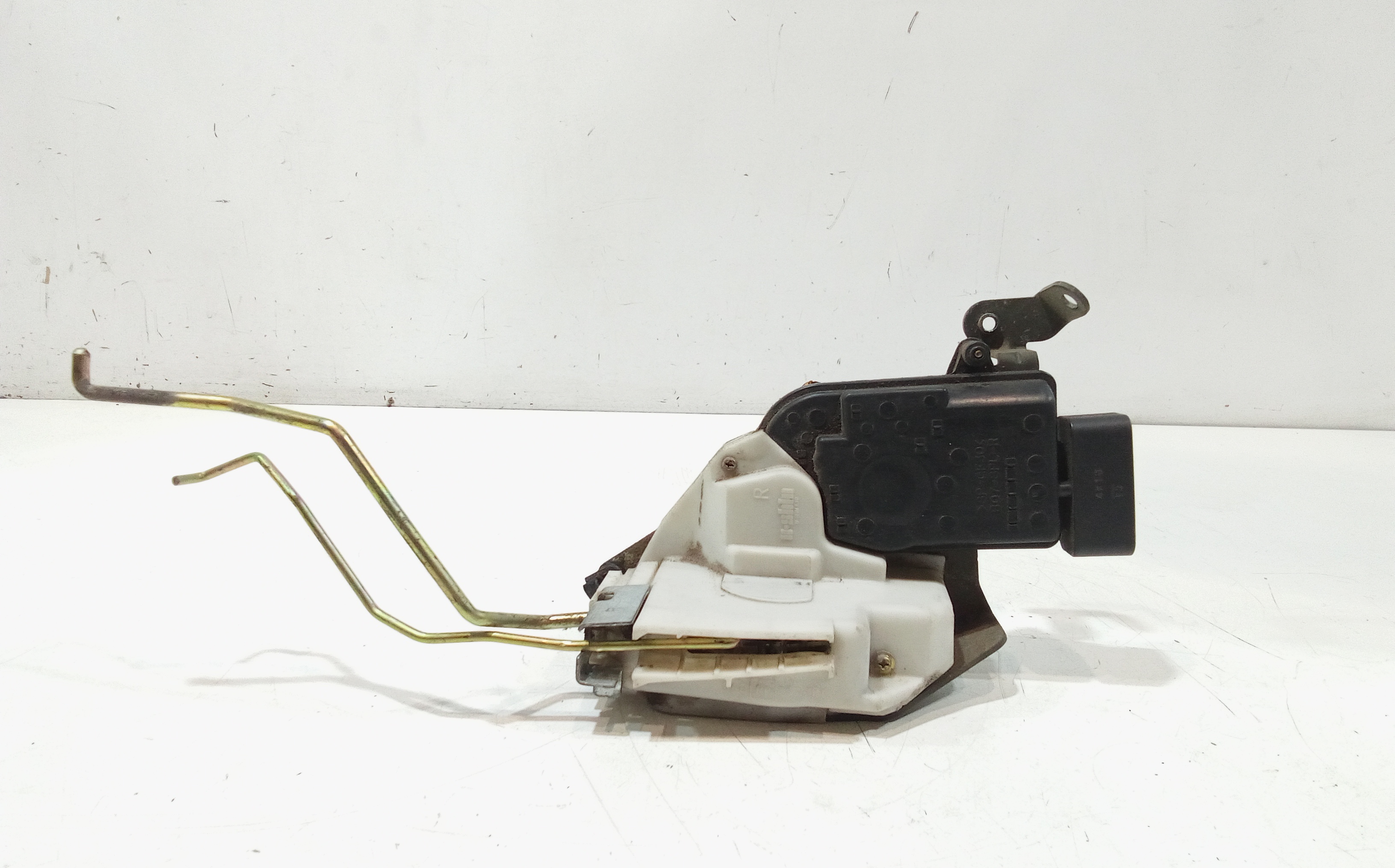 Serratura Porta Ant. Destro 8220186G10000 Usato