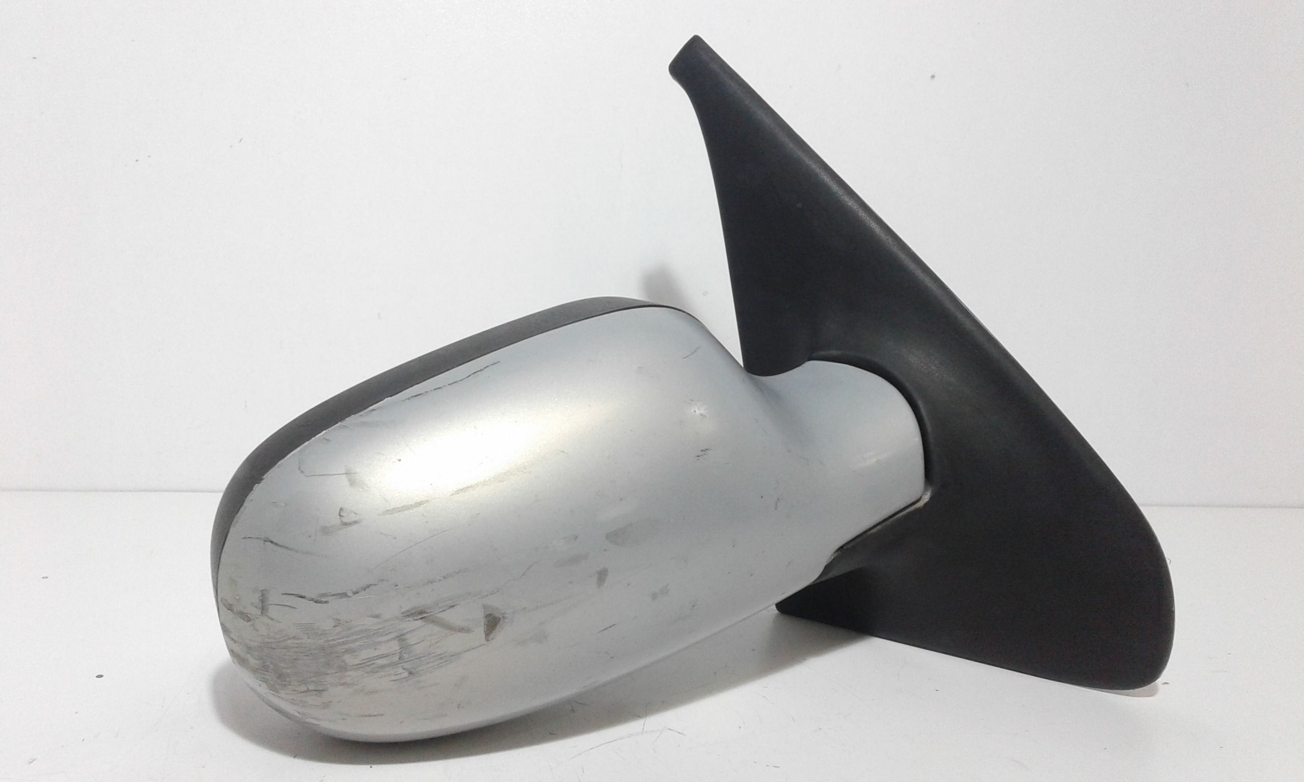 Retrovisore Est. Destro Usato