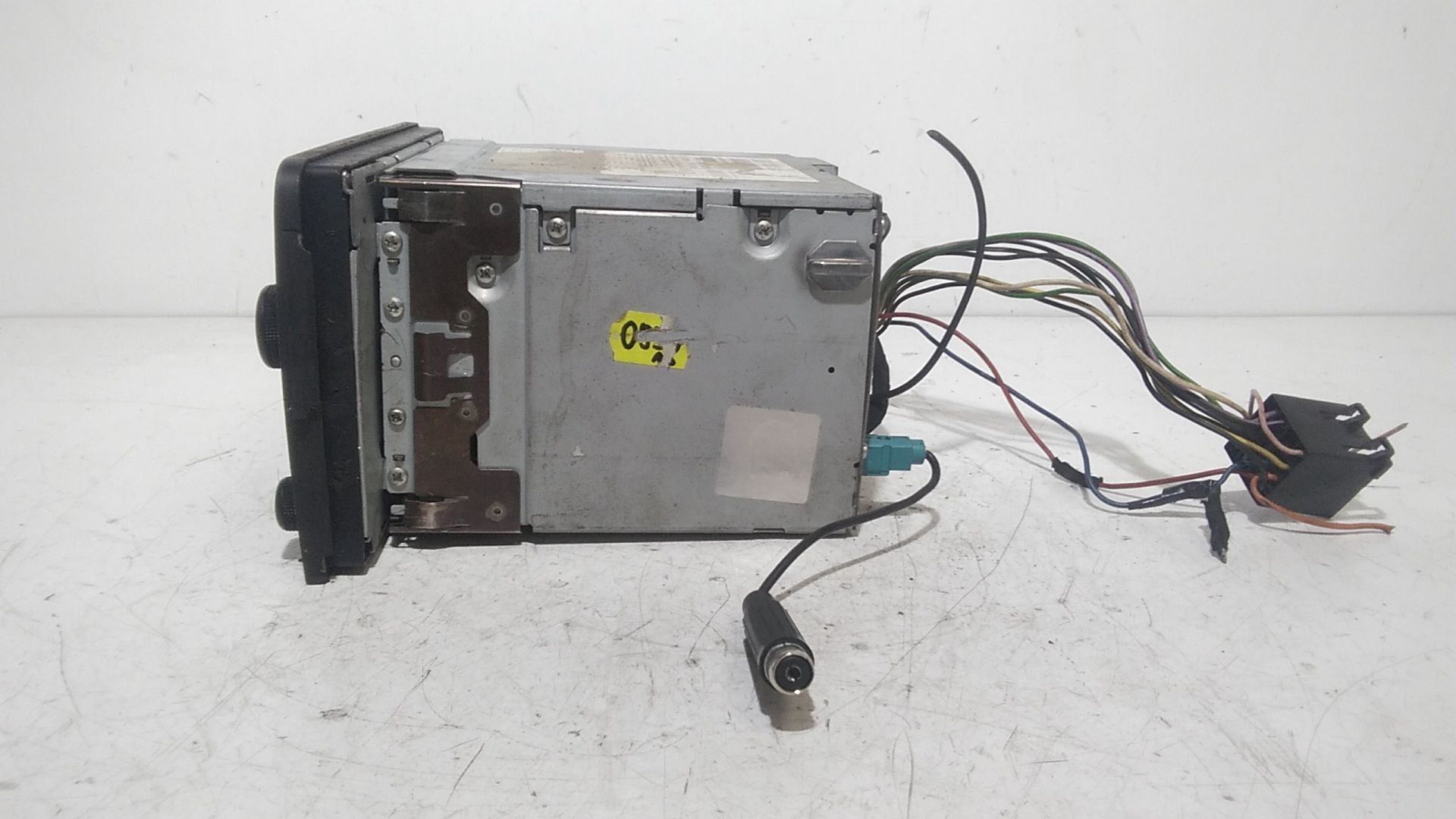 Radio C/sistema Di Navigatore Satellitare Usato