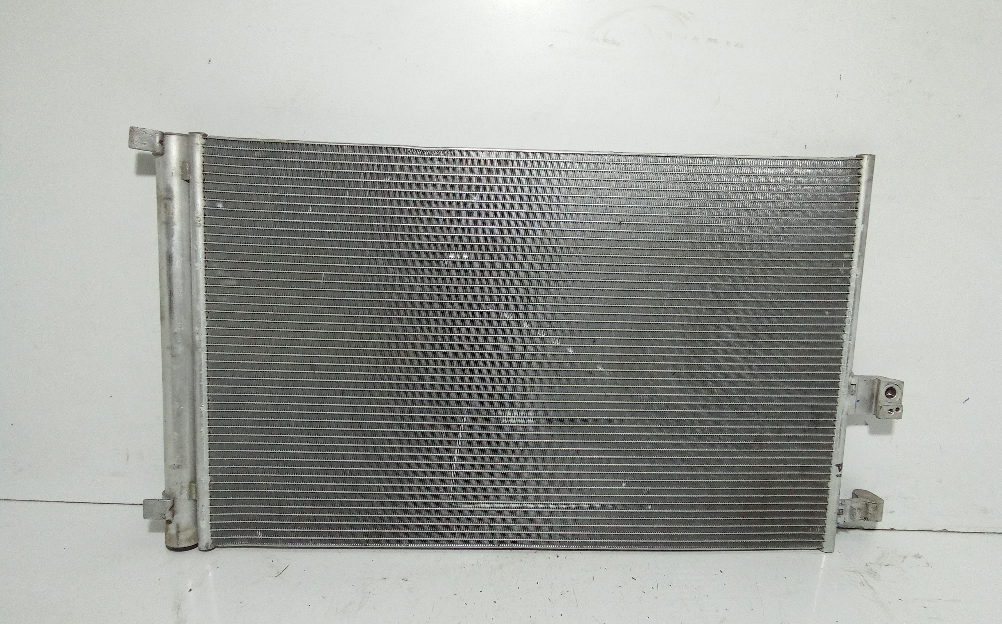 Radiatore Riscaldamento 64119460558 Usato