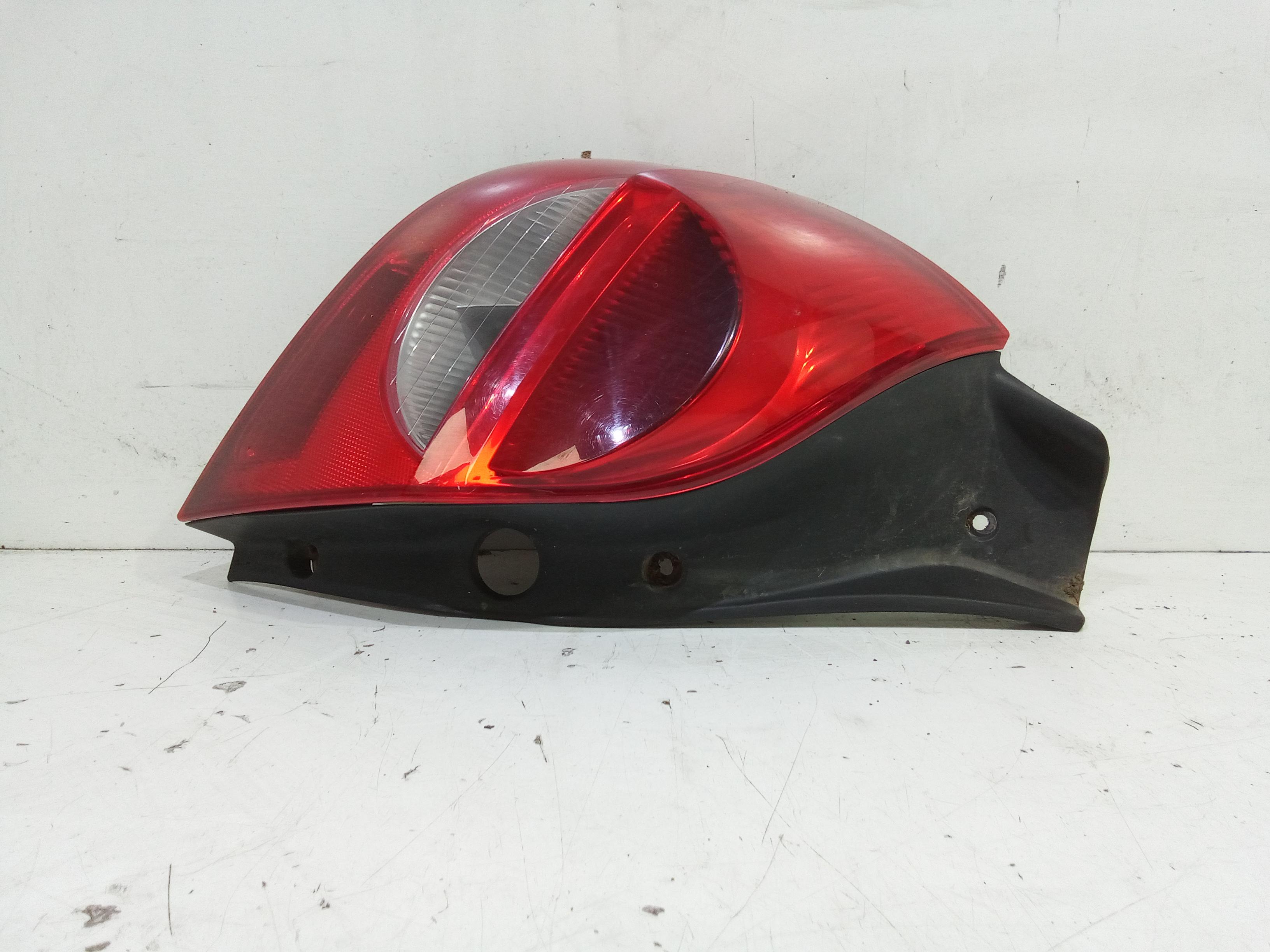 Fanale Post. Sinistro 8200586843 Usato