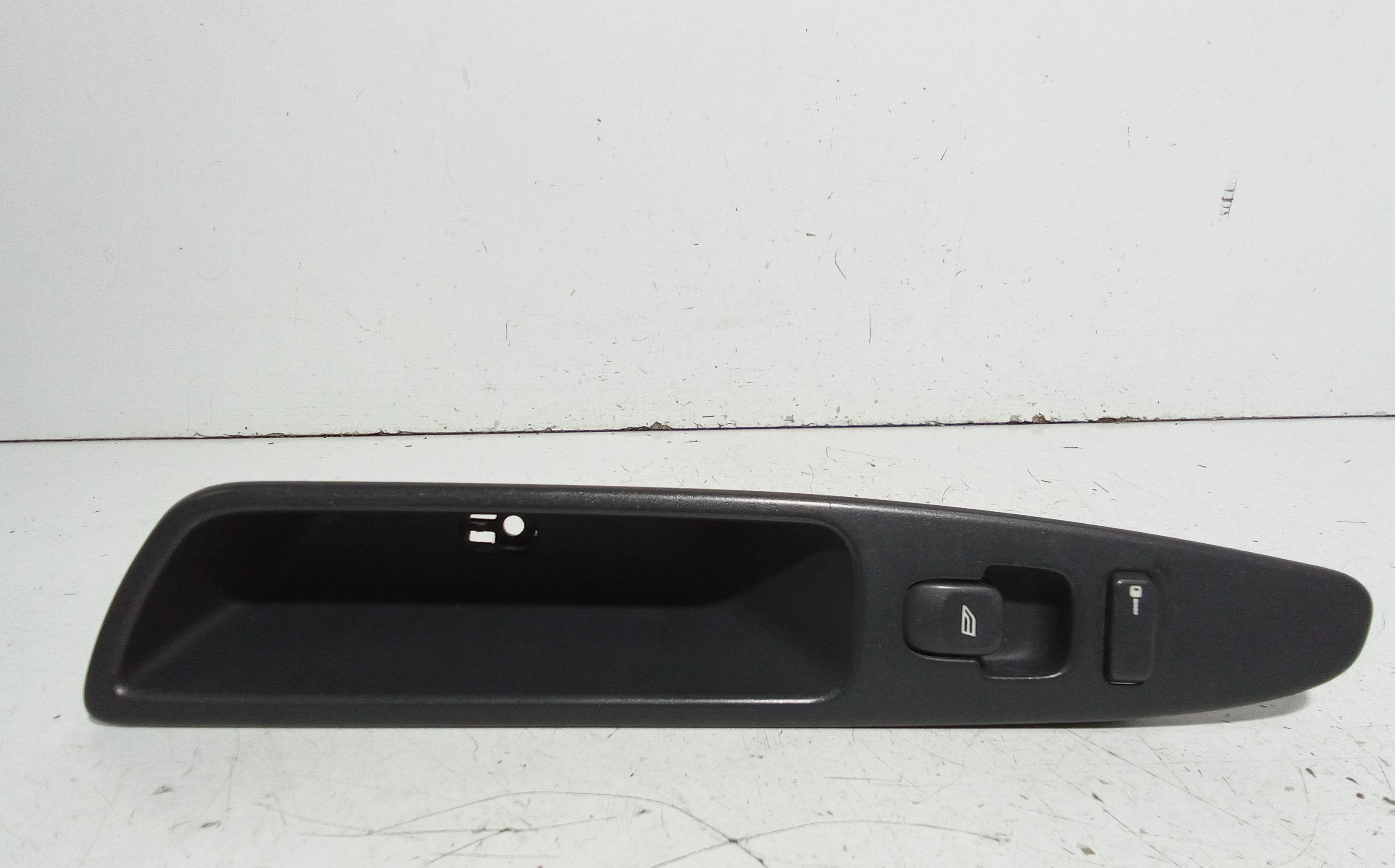 Interruttore Alzacristalli Porta Ant. Destro Usato