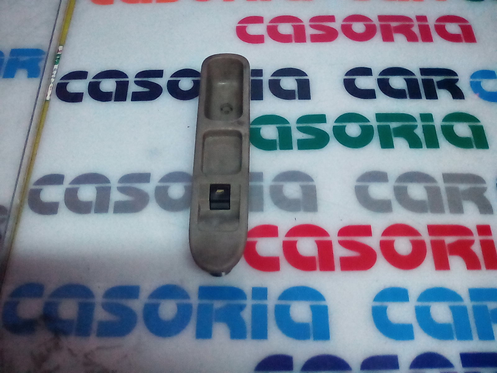 Interruttore Alzacristalli Porta Ant. Destro Usato