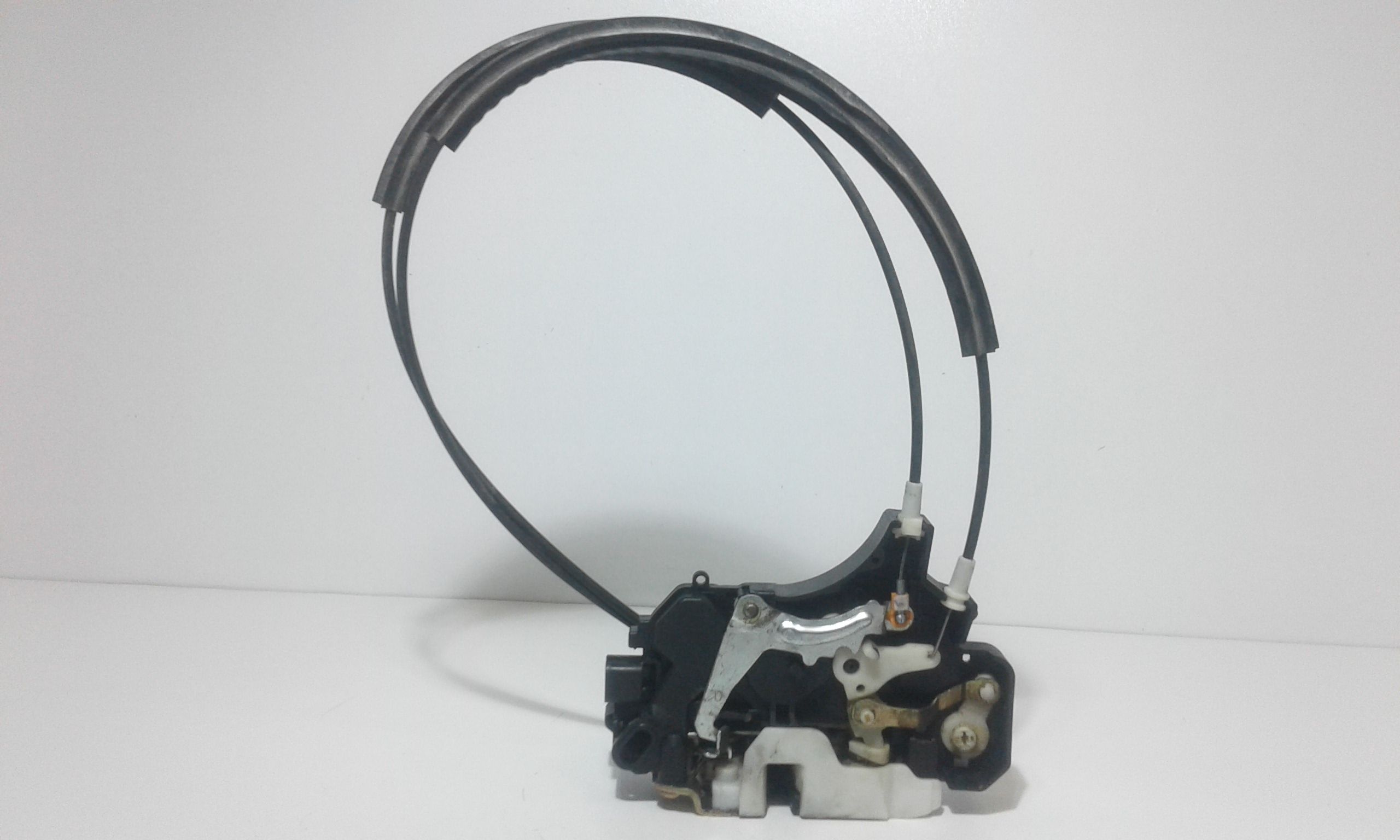 Serratura Porta Ant. Destro 5715A407 Usato