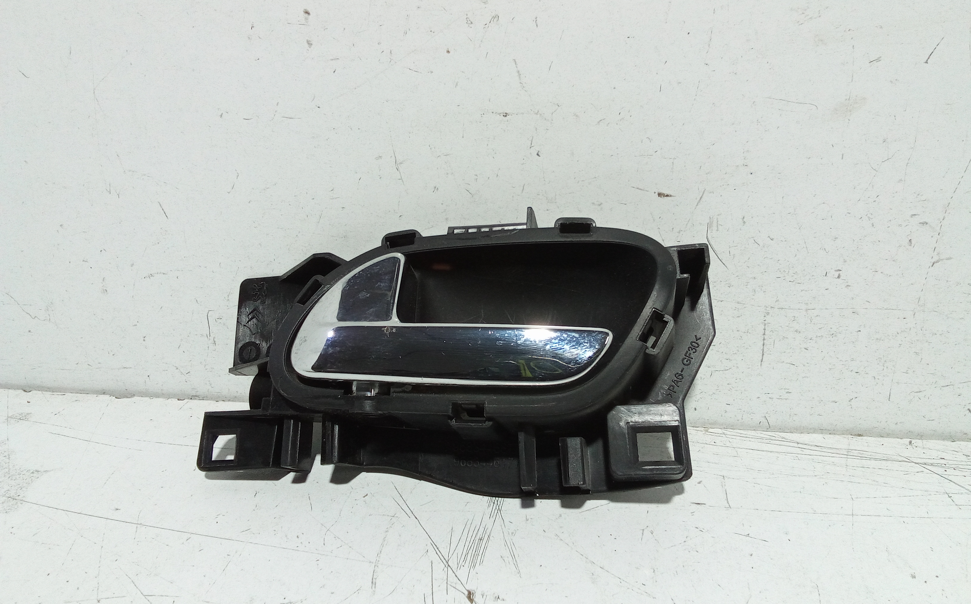 Maniglia Int. Apertura Porta Post. Sinistro 9143T1 Usato