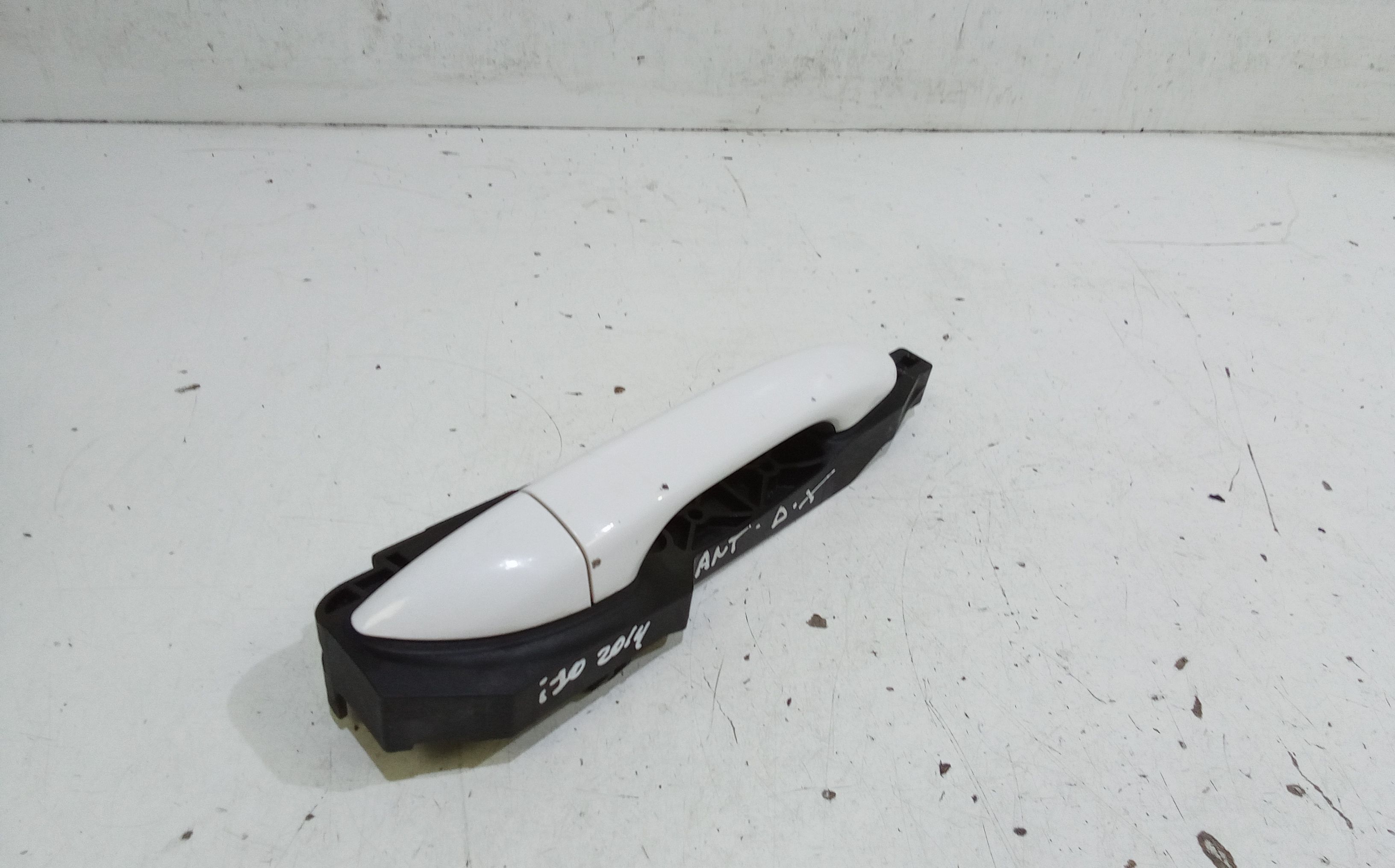 Maniglia Porta Ant. Destro 82661B4200 Usato