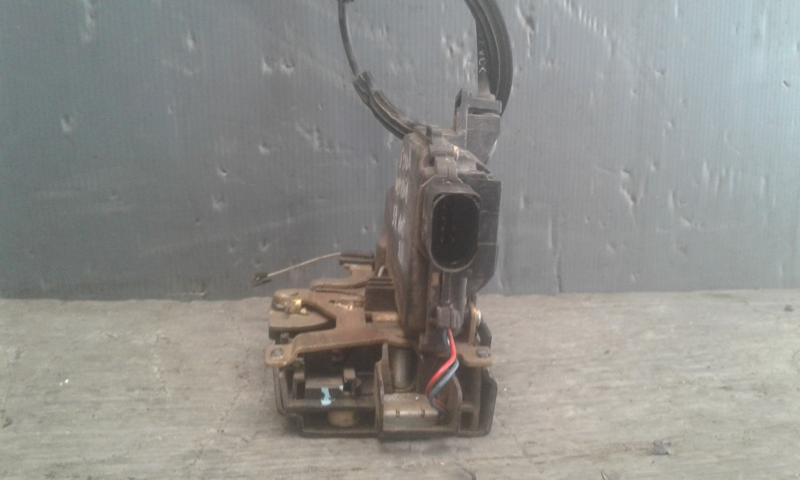 Serratura Porta Ant. Destro 6X1837014G Usato