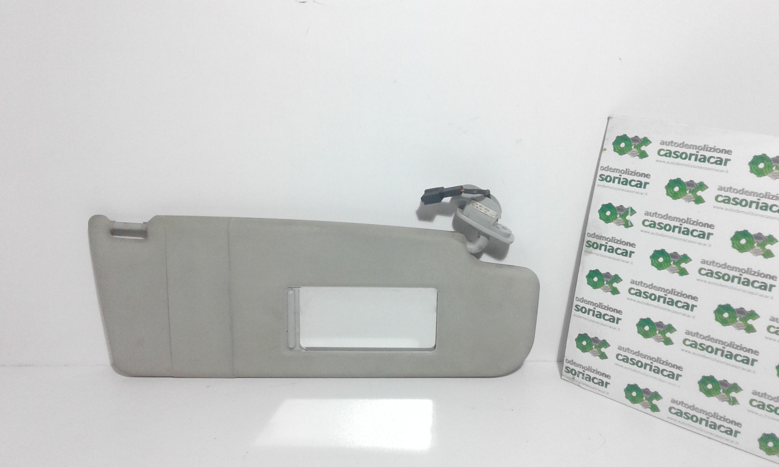 Aletta Parasole Parabrezza Destro 3B0857552AK2F4 Usato