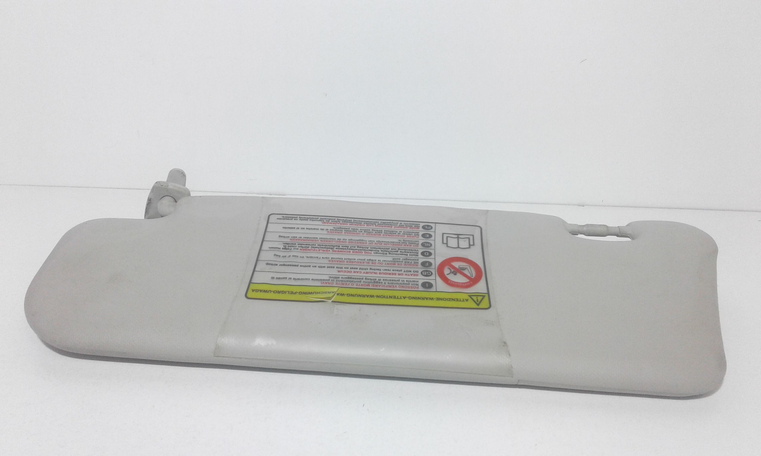 Aletta Parasole Parabrezza Destro 735420448 Usato