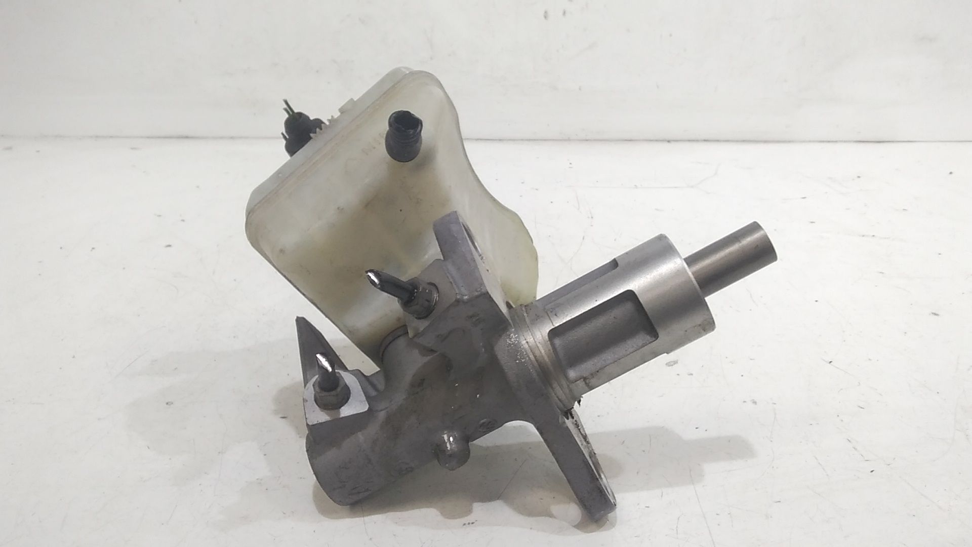 Pompa Comando Freni 4G2611021A Usato