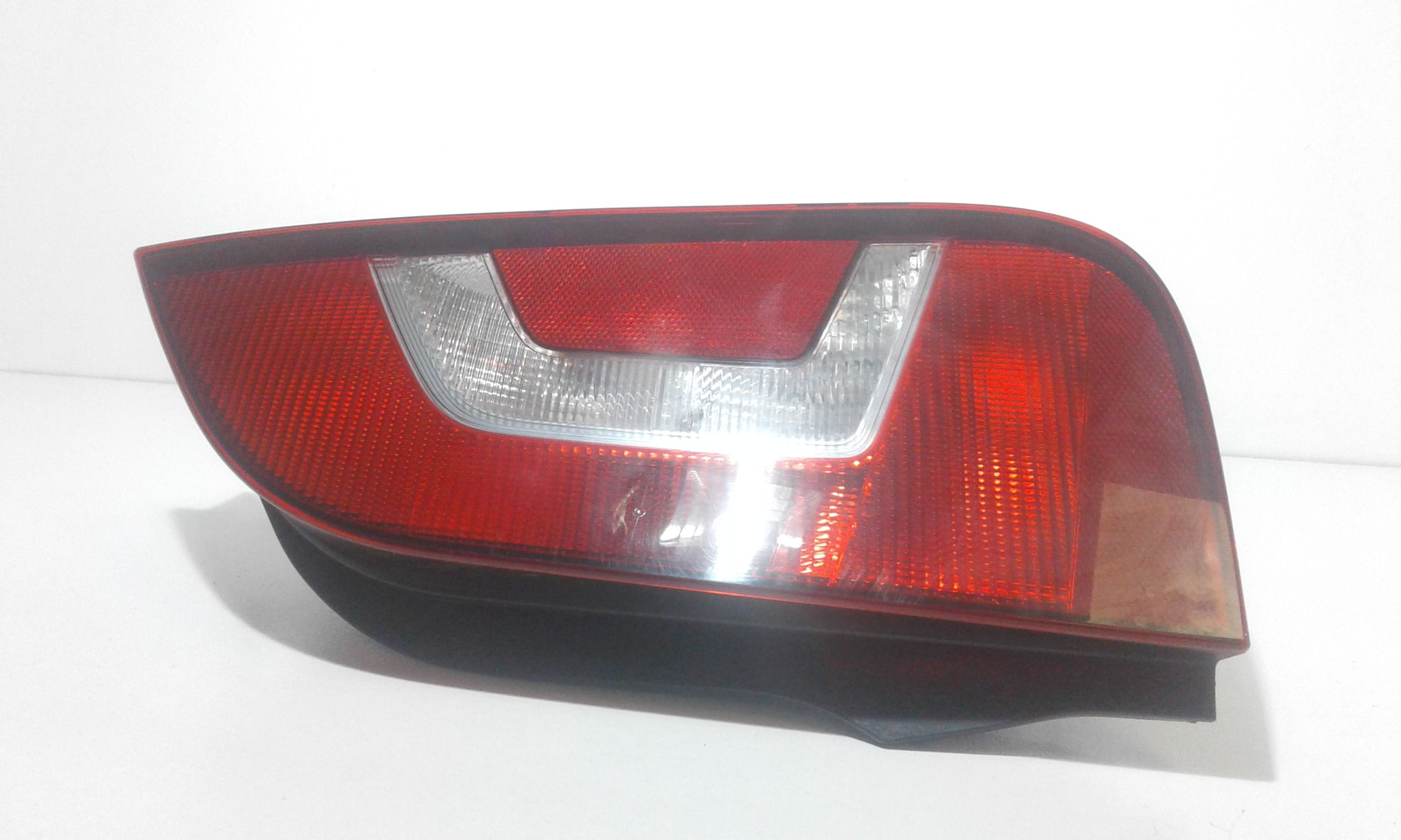 Fanale Post. Destro 1S0945096G Usato