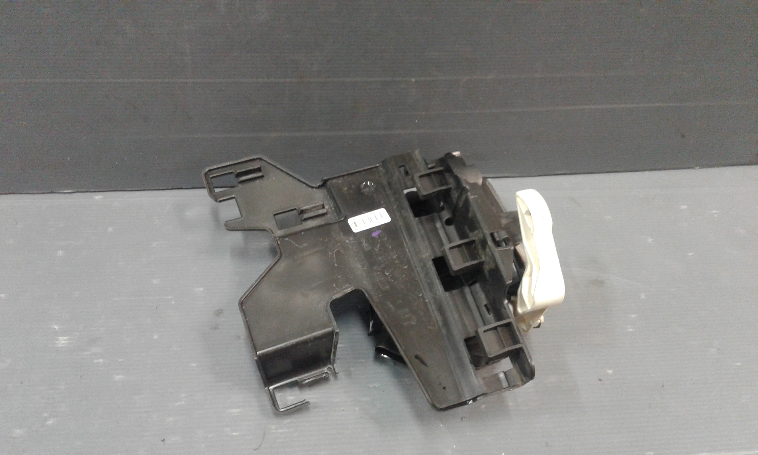 Serratura Porta Ant. Sinistro 1667718 Usato