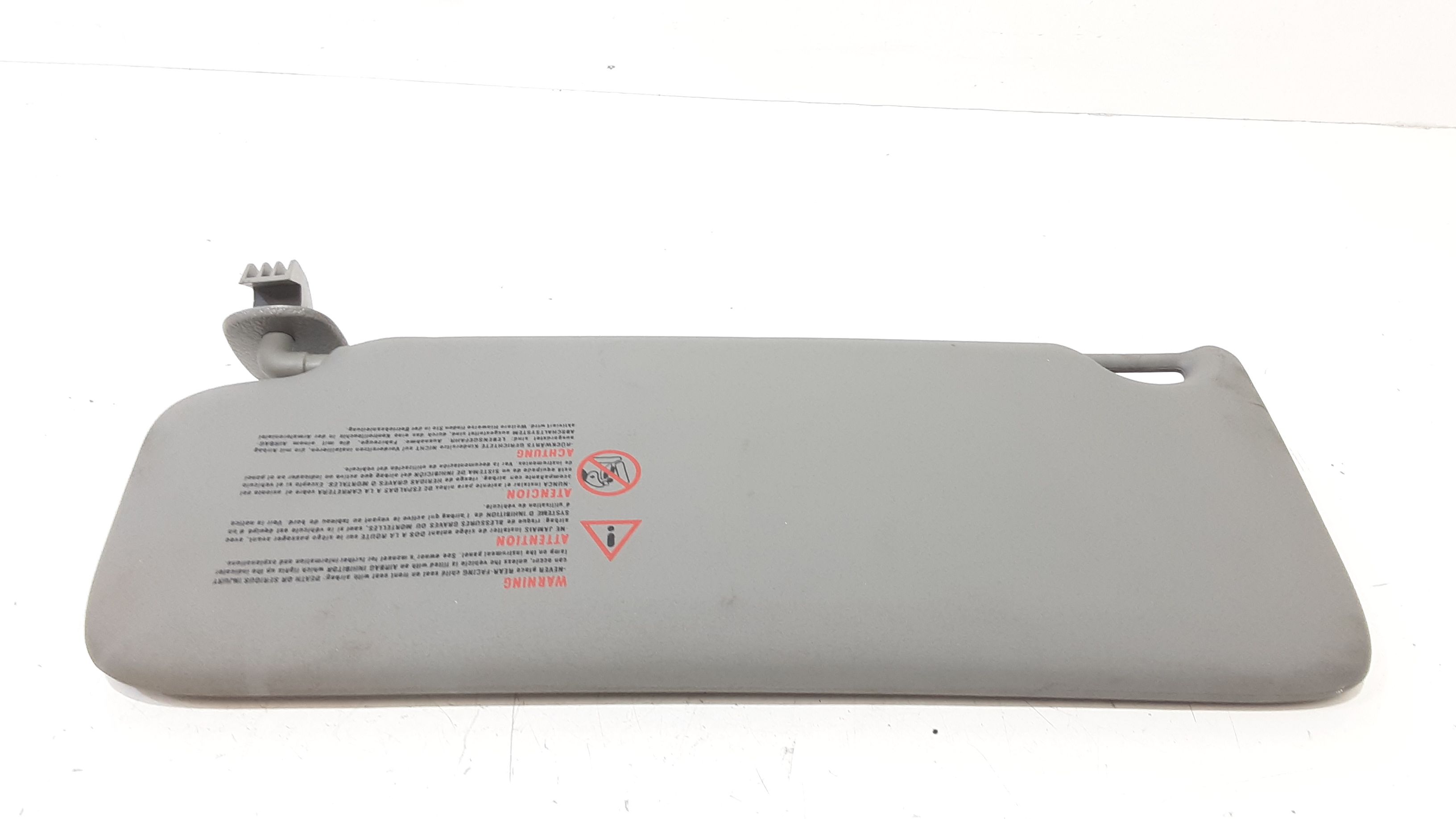 Aletta Parasole Parabrezza Destro 8200240038 Usato