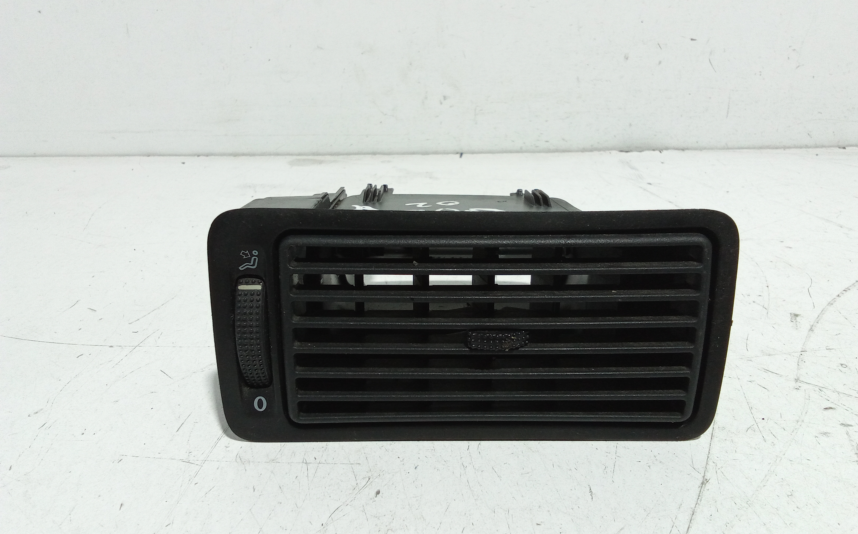 Condotto Aria Bocchette Lat. Cruscotto Destro Usato