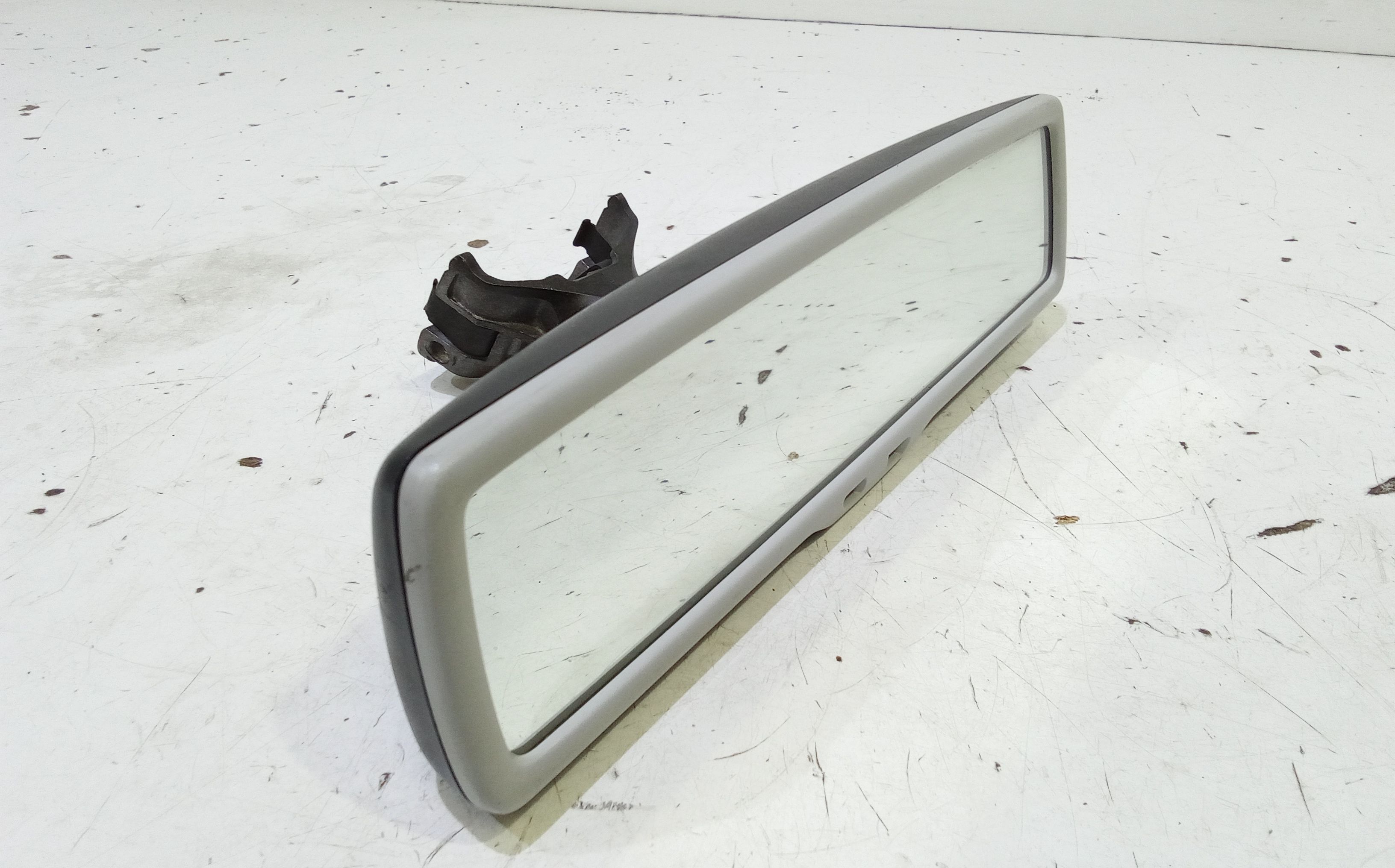 Retrovisore Interno 1K0857511ESMA Usato