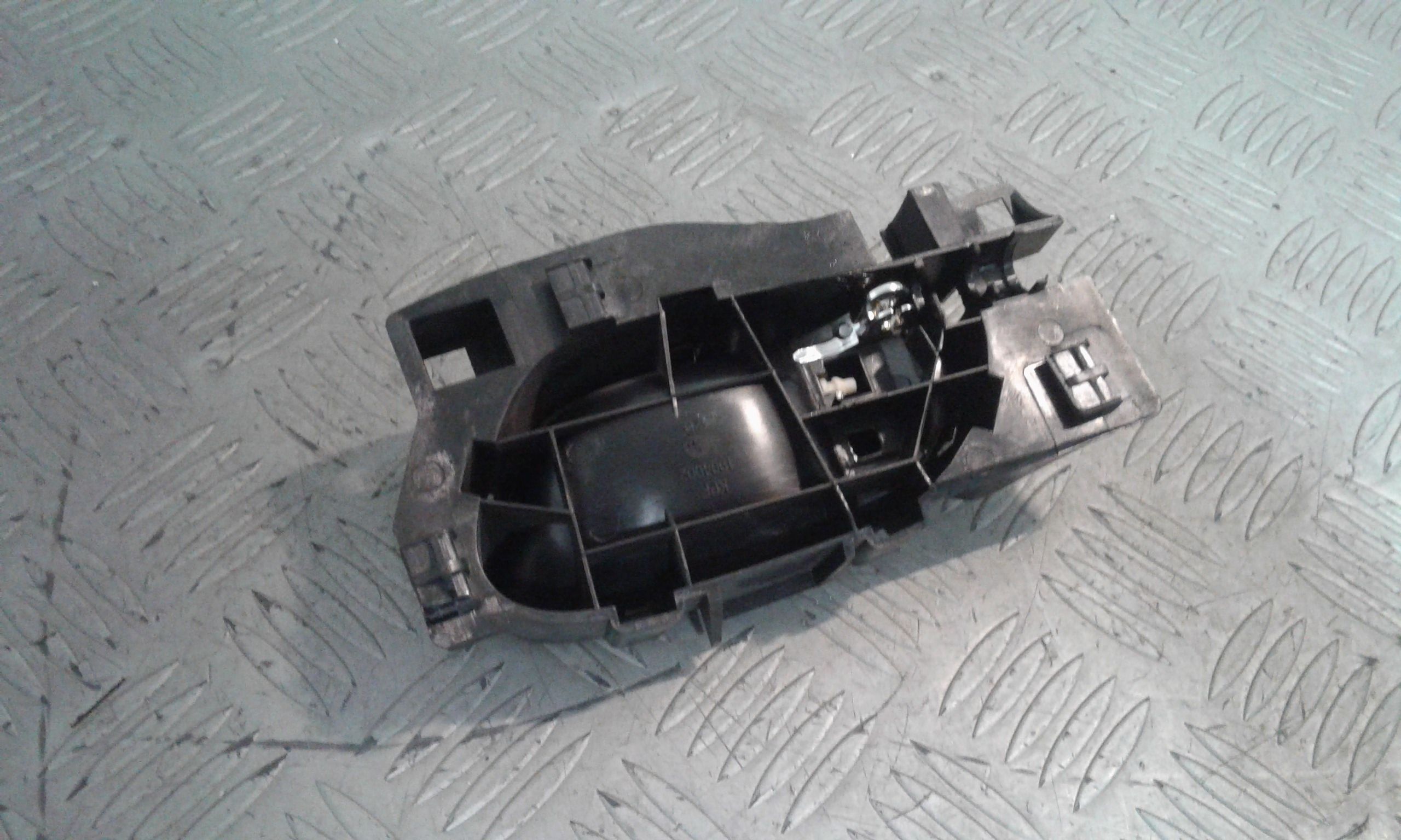 Maniglia Int. Apertura Porta Ant. Destro Usato