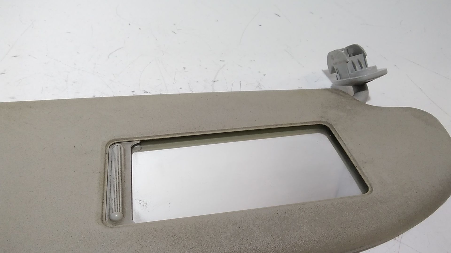 Aletta Parasole Parabrezza Destro 6L0857552F2F4 Usato