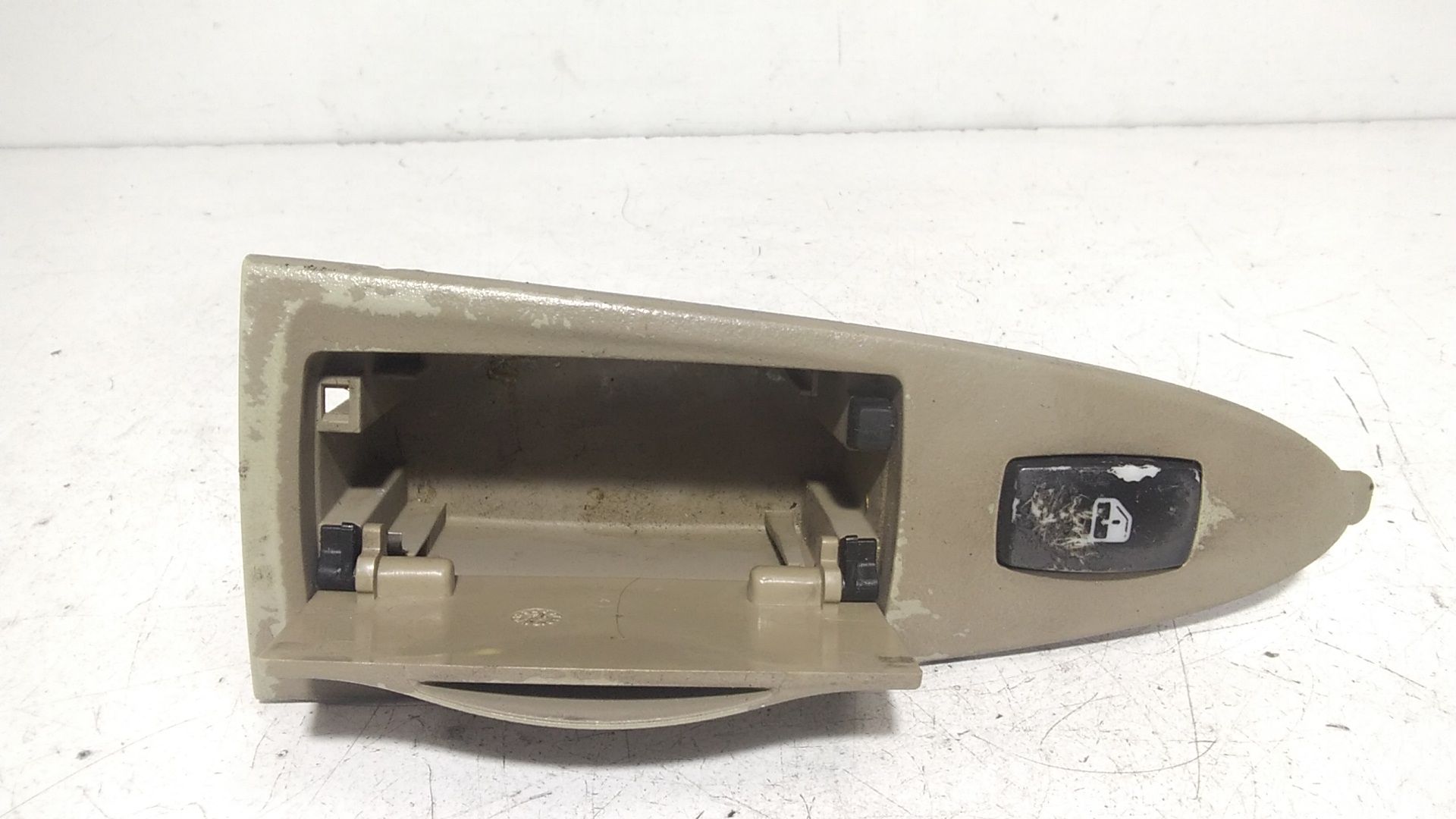 Interruttore Alzacristalli Porta Ant. Destro Usato