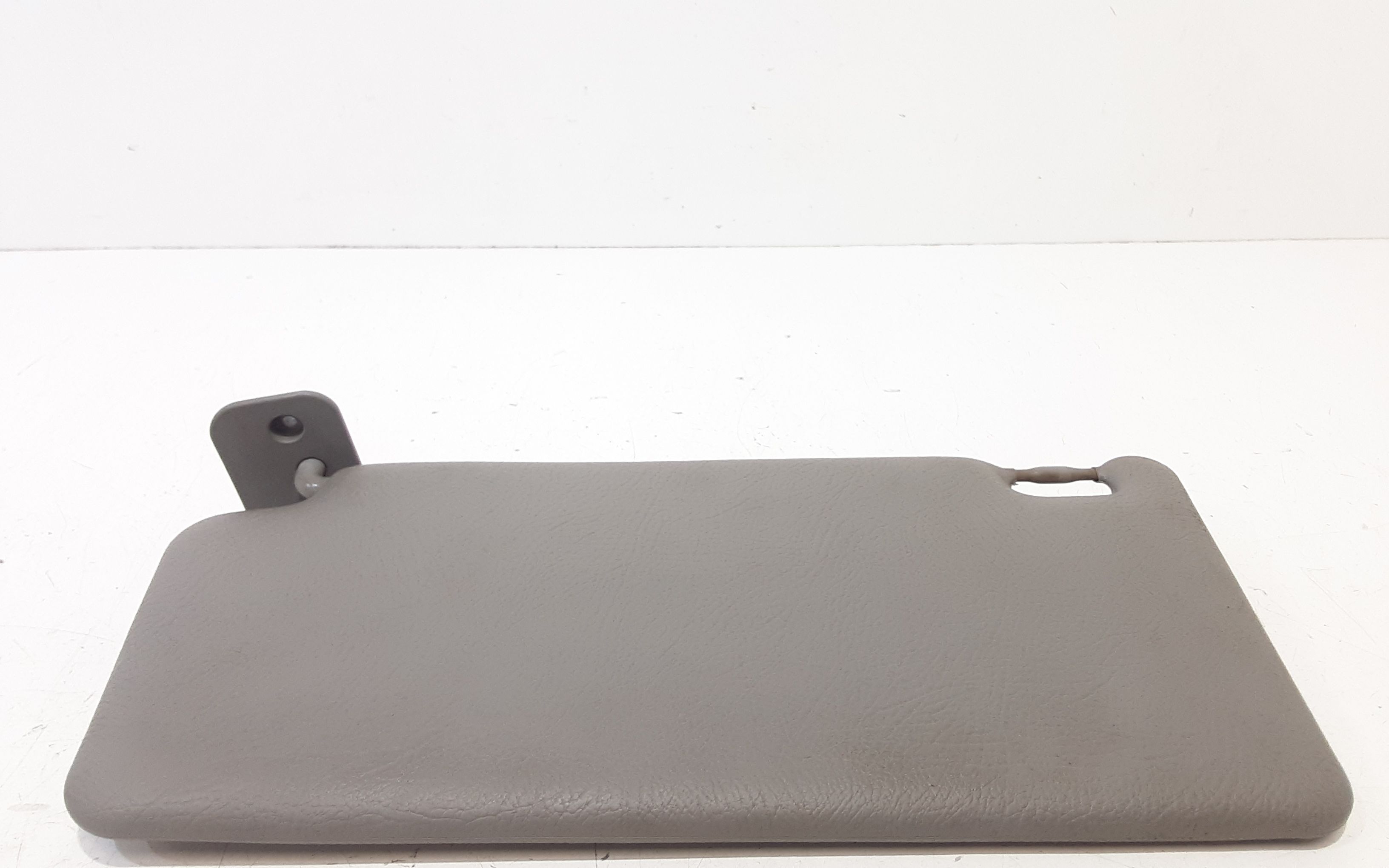 Aletta Parasole Parabrezza Destro 735367821 Usato