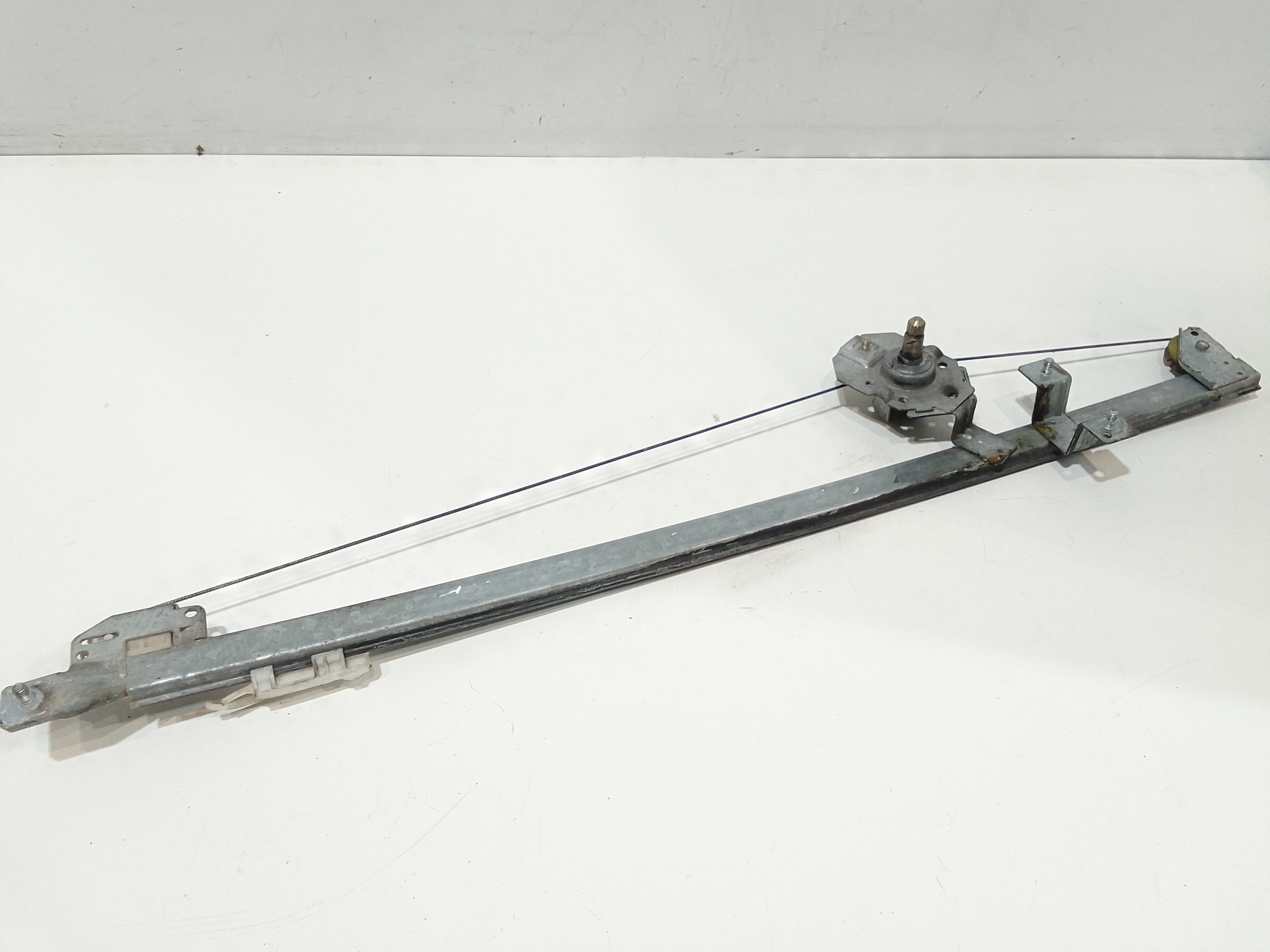 Alzacristallo Porta Ant. Destro Usato